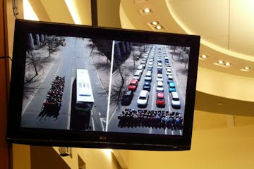 A presentationTuesday to the Washington County Board on the proposed Gold Line busway compared the number of riders who can travel on a single bus wit