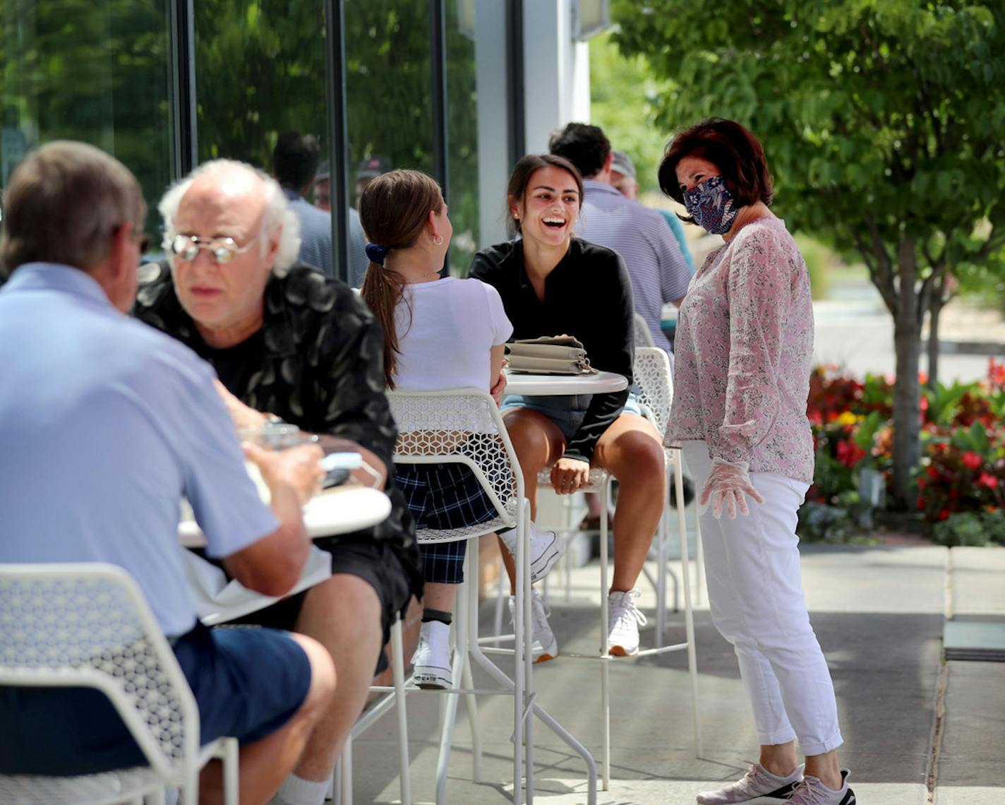 Patti Soskin, the owner of Yum! Kitchen and Bakery, chatted with the lunch crowd in St. Louis Park.