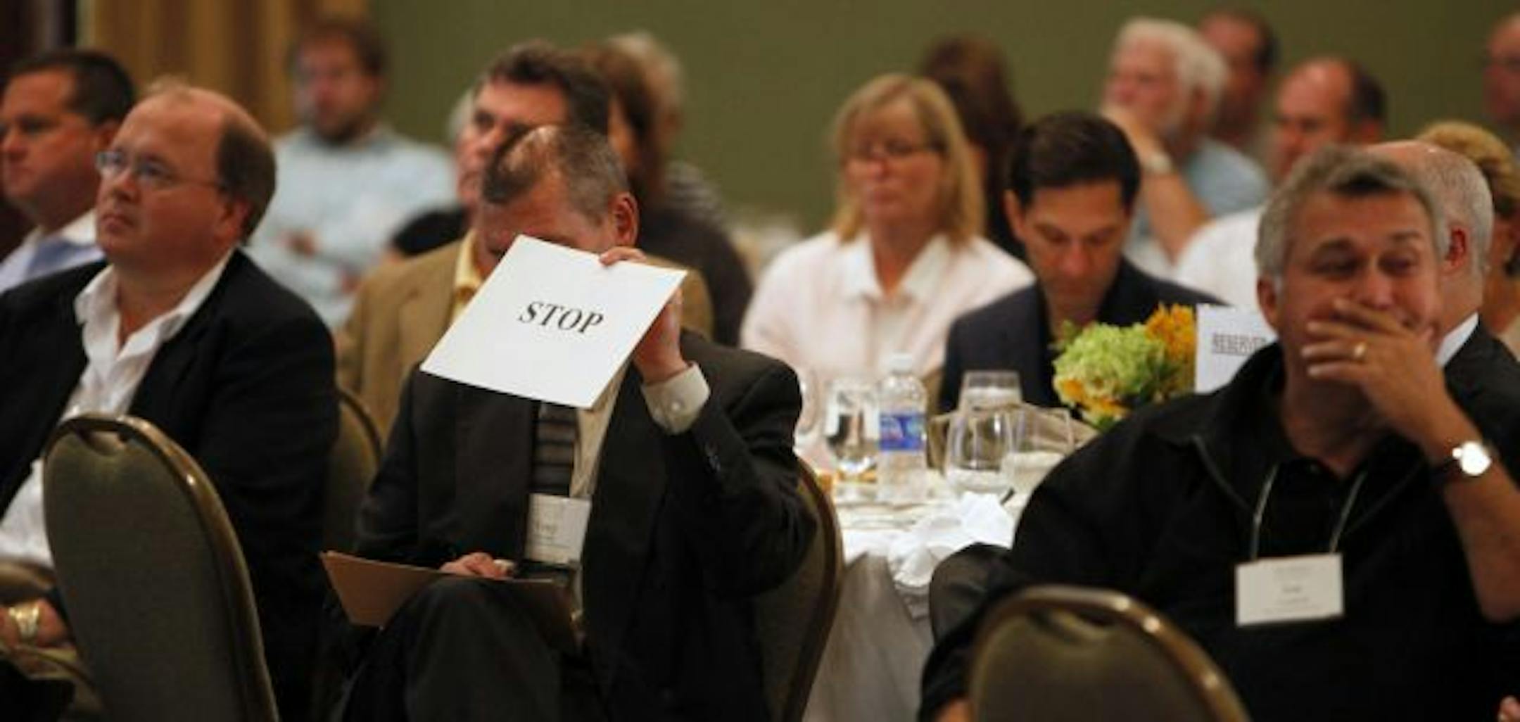 Tony Kwilas indicated to one of the gubernatorial candidates Tuesday that the response time was up. The Minnesota Chamber of Commerce co-sponsored the debate at the Grand View Lodge near Brainerd.