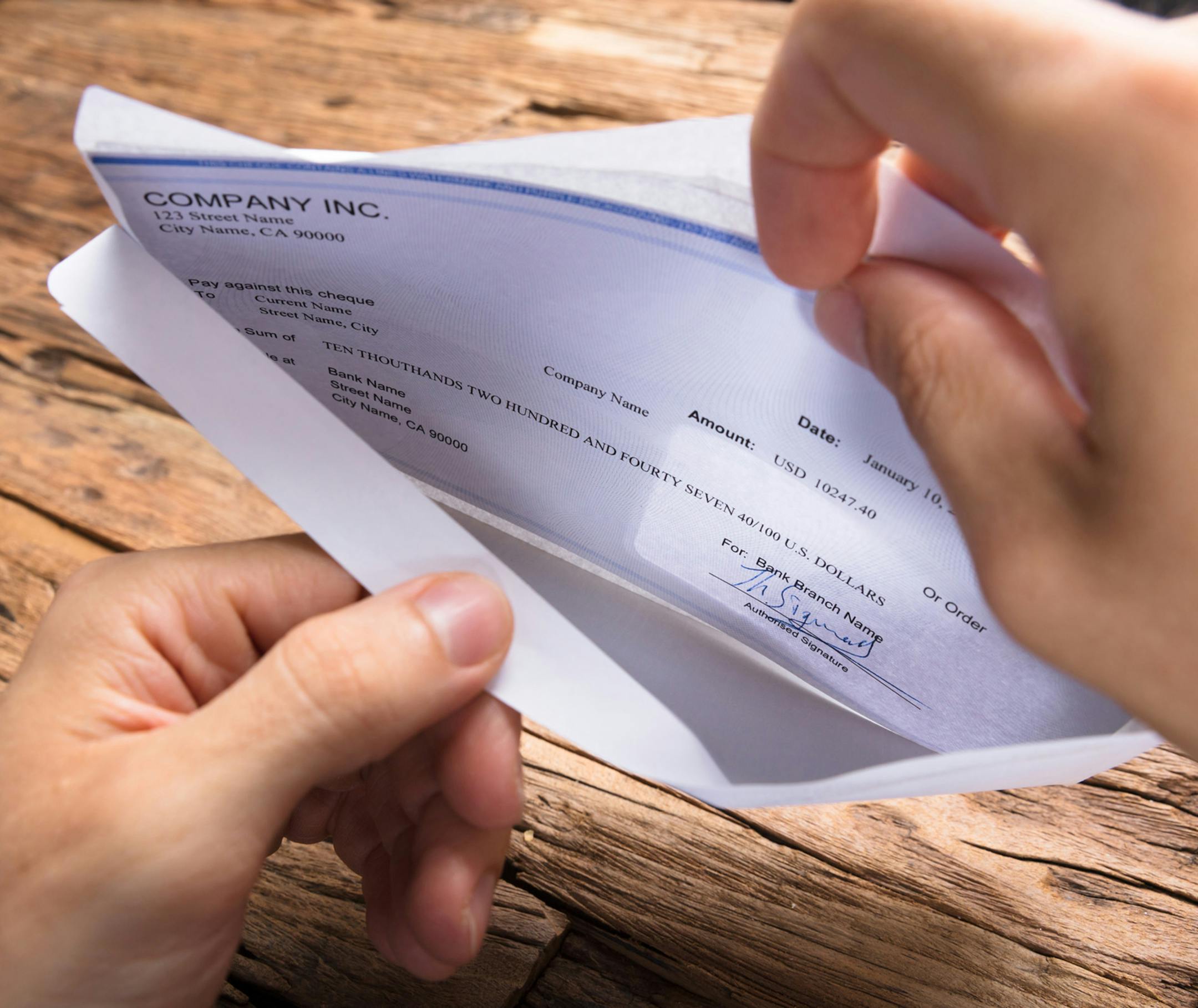 An exempt employee asks: Can my employer legally dock my pay because of a machine error? (Andrey Popov/Dreamstime/TNS) ORG XMIT: 1266480