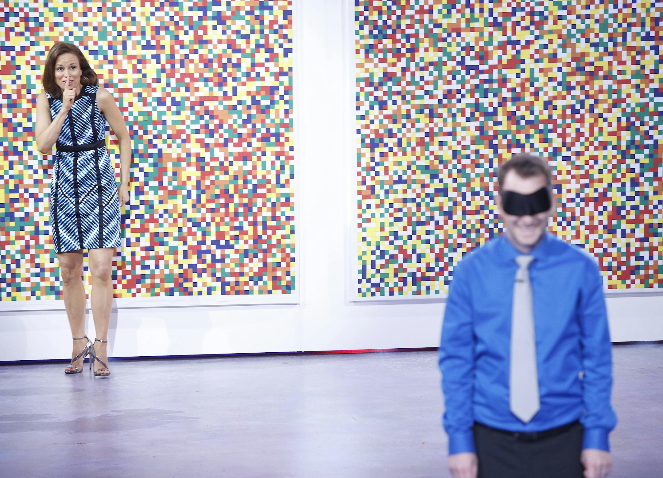 Mary Lynn Rajskub and contestant John Bieniek on "Superhuman."