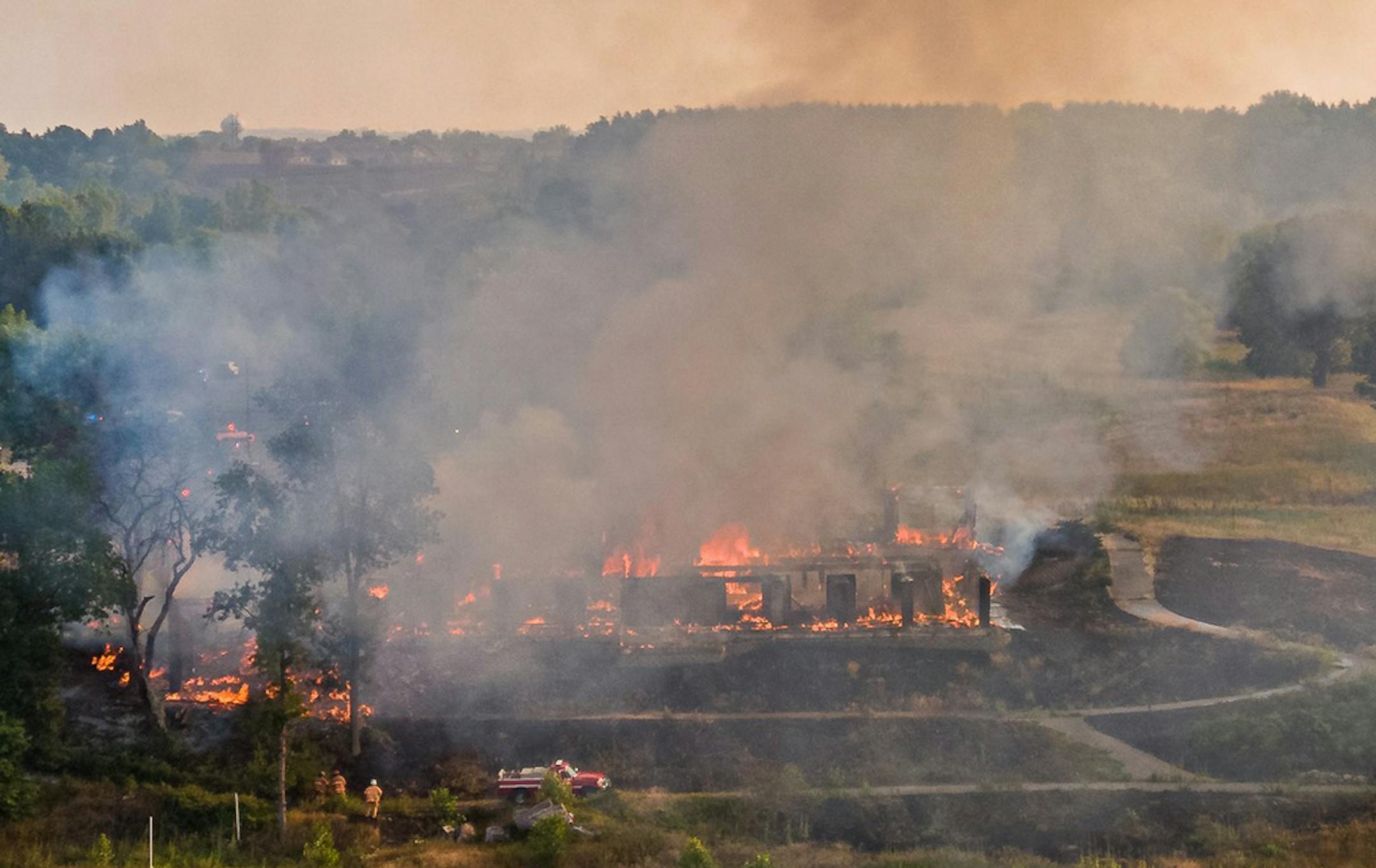 Authorities respond to a large fire at what used to be the club house at Mississippi Dunes Golf Course. (Photo Provided by Bill Pohlmann)