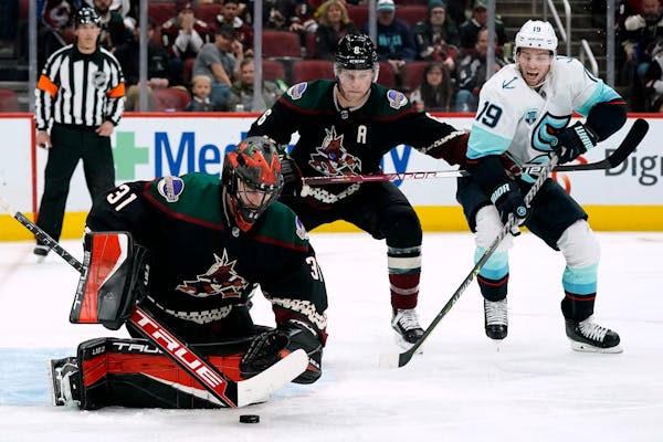 Wild-Arizona game preview: Arizona has NHL's worst record after losing first 11 games