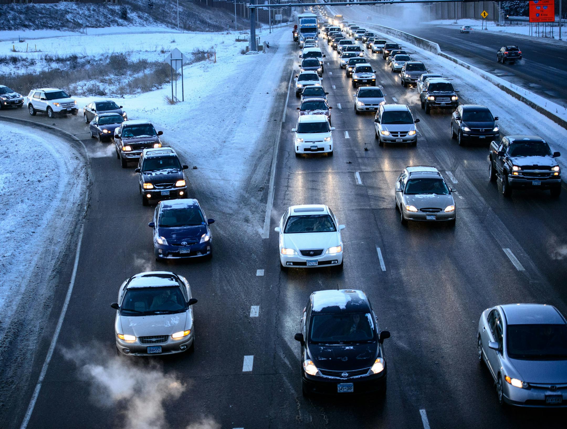 Below zero temperatures made for slick roads and very slow traffic around the metro area, here along I-35W in Burnsville. Monday, December 9, 2013 ] GLEN STUBBE * gstubbe@startribune.com