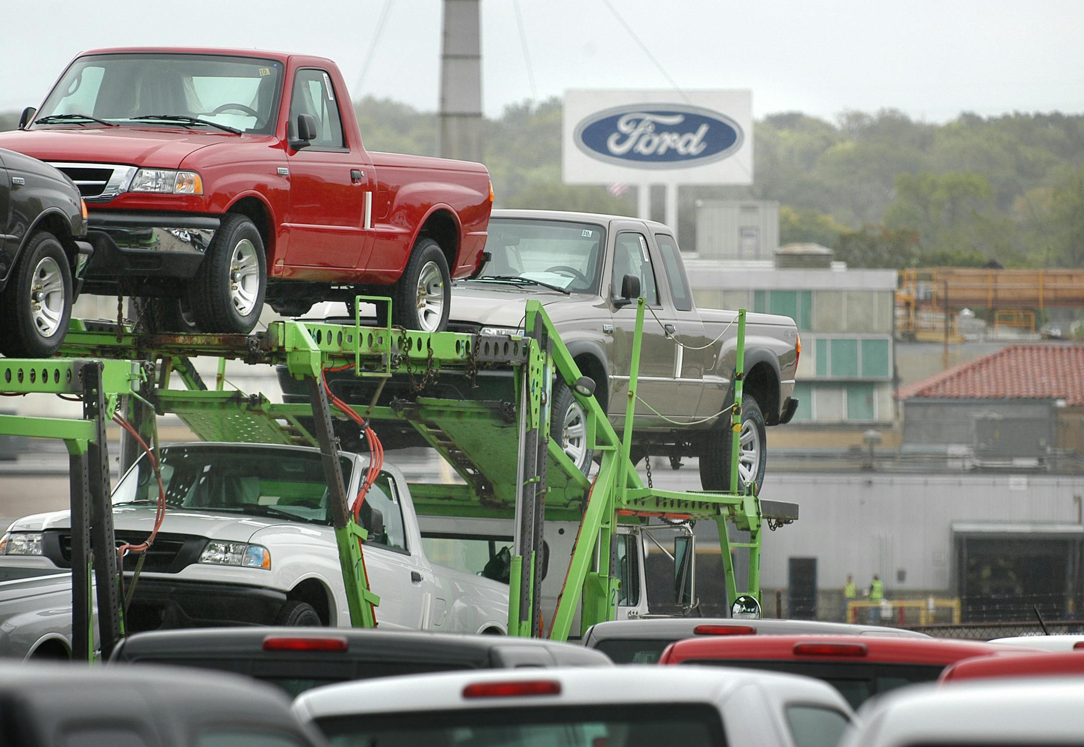 The St. Paul Ford assembly plant in 2004.