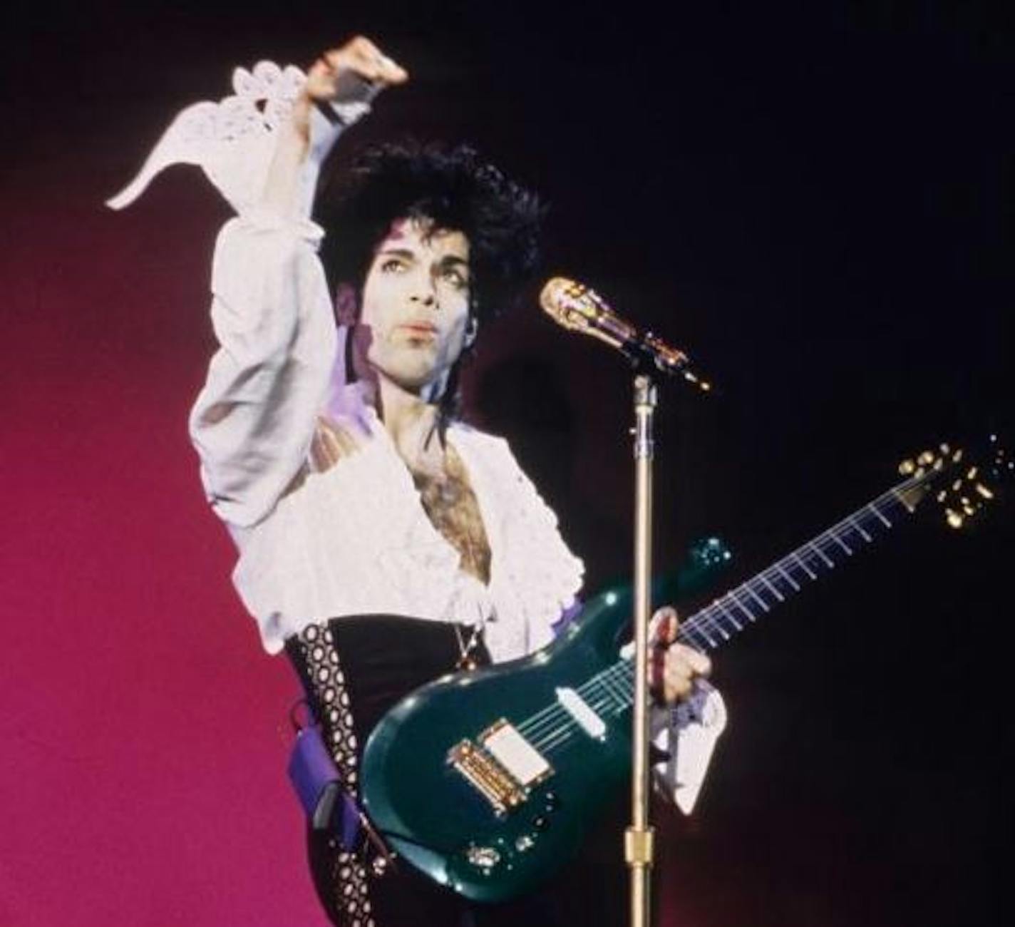 Prince used this guitar in the late 1980s and early 1990s.