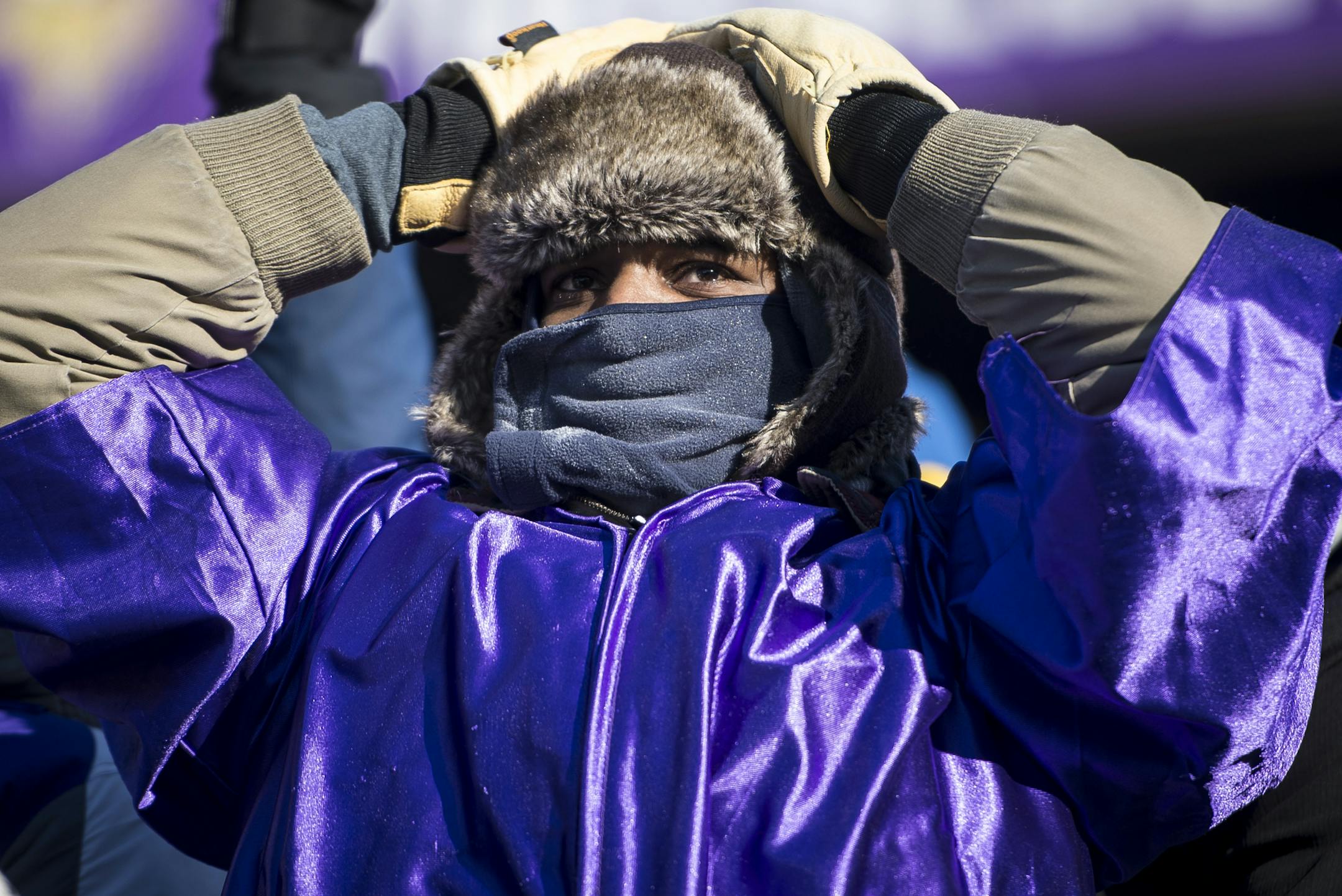 Stephen Rowe, of Minneapolis, reacted to a pass interference call made against the Vikings late in the second quarter against Seattle.
