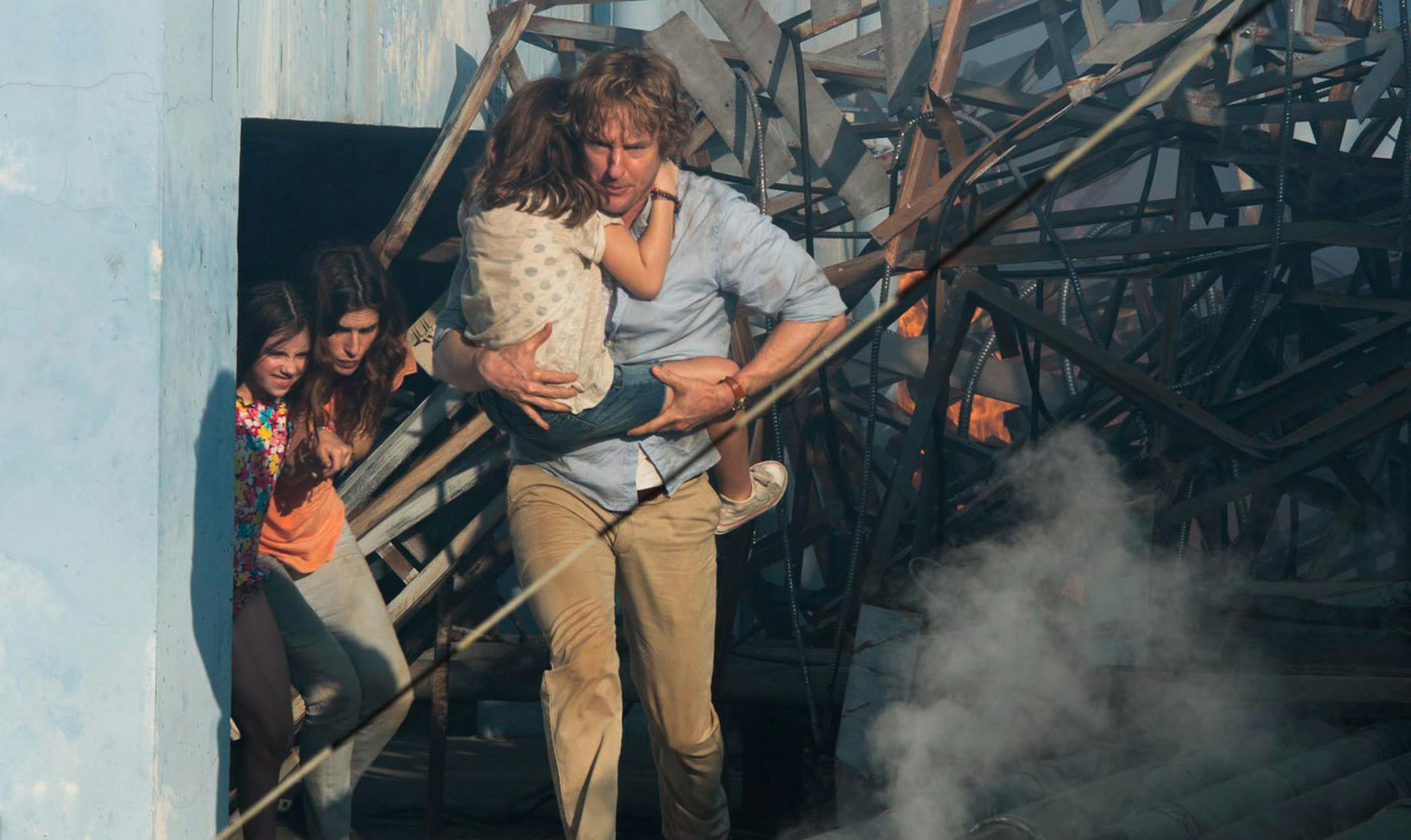 Owen Wilson and Lake Bell star in "No Escape." (Rolan Neveu/The Weinstein Company) ORG XMIT: 1172677