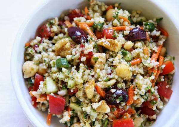 Delux Tabouli for a Picnic. Photo by Robin Asbell