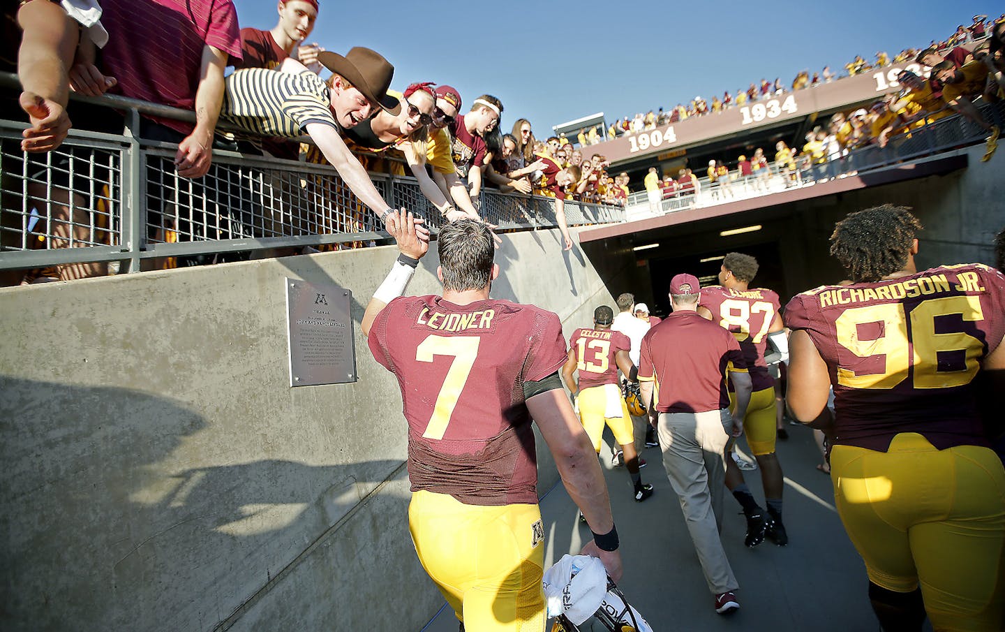 Minnesota's quarterback Mitch Leidner was greeted by fans after their 27-24 victory over Ohio at TCF Bank Stadium, Saturday, September 26, 2015 in Minneapolis, MN. ] (ELIZABETH FLORES/STAR TRIBUNE) ELIZABETH FLORES &#x2022; eflores@startribune.com