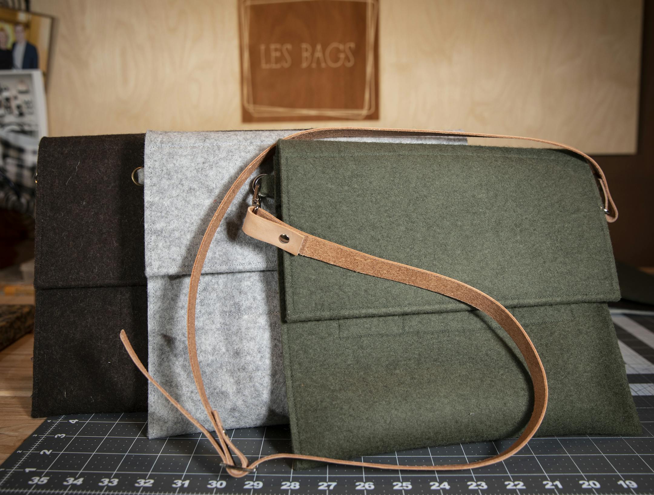 LES Bags clutch in Robbinsdale, Minn., on Thursday, October 10, 2018. ] RENEE JONES SCHNEIDER • renee.jones@startribune.com