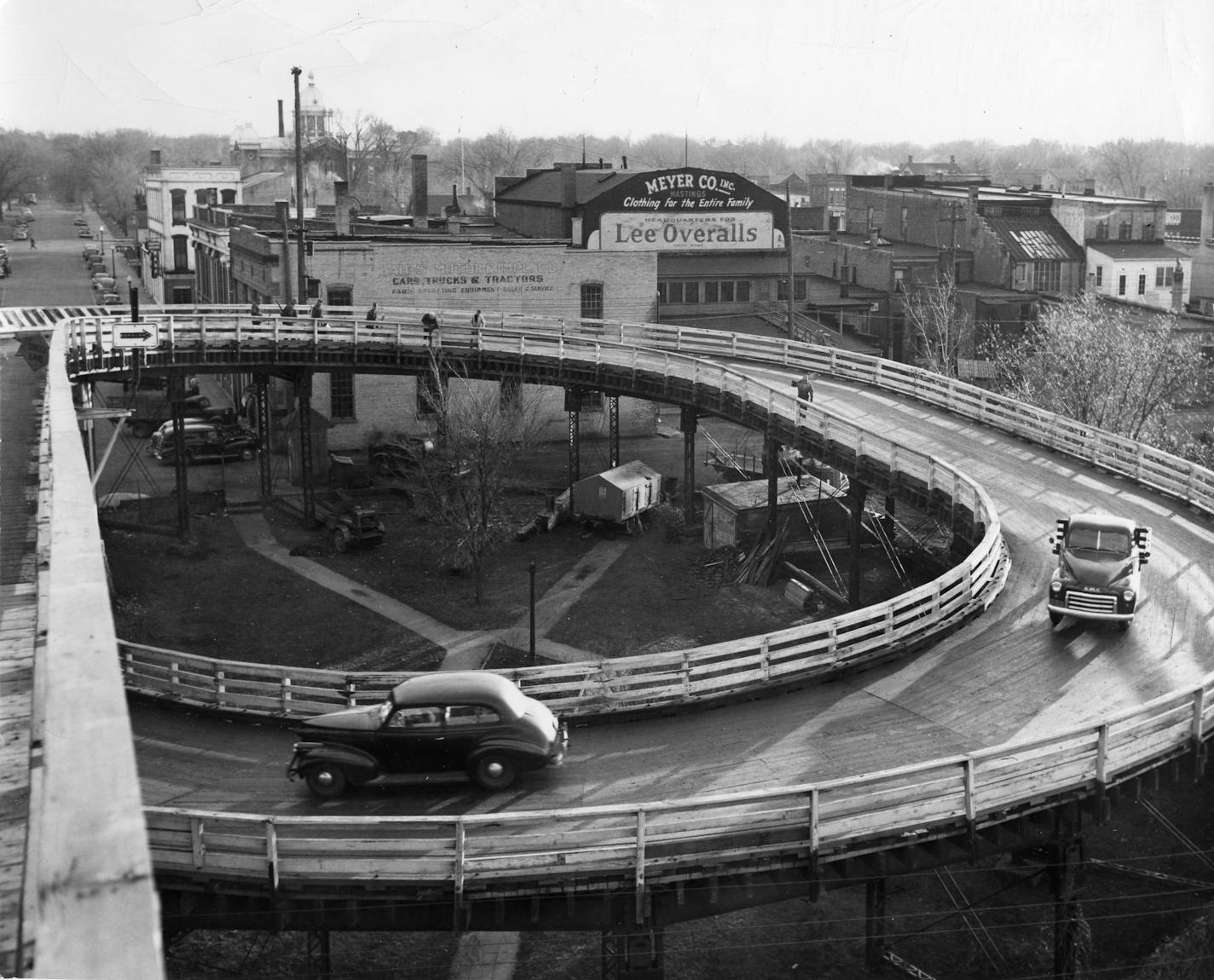 The spiral bridge over the Mississippi River at Hastings, photo taken in the 1940's.