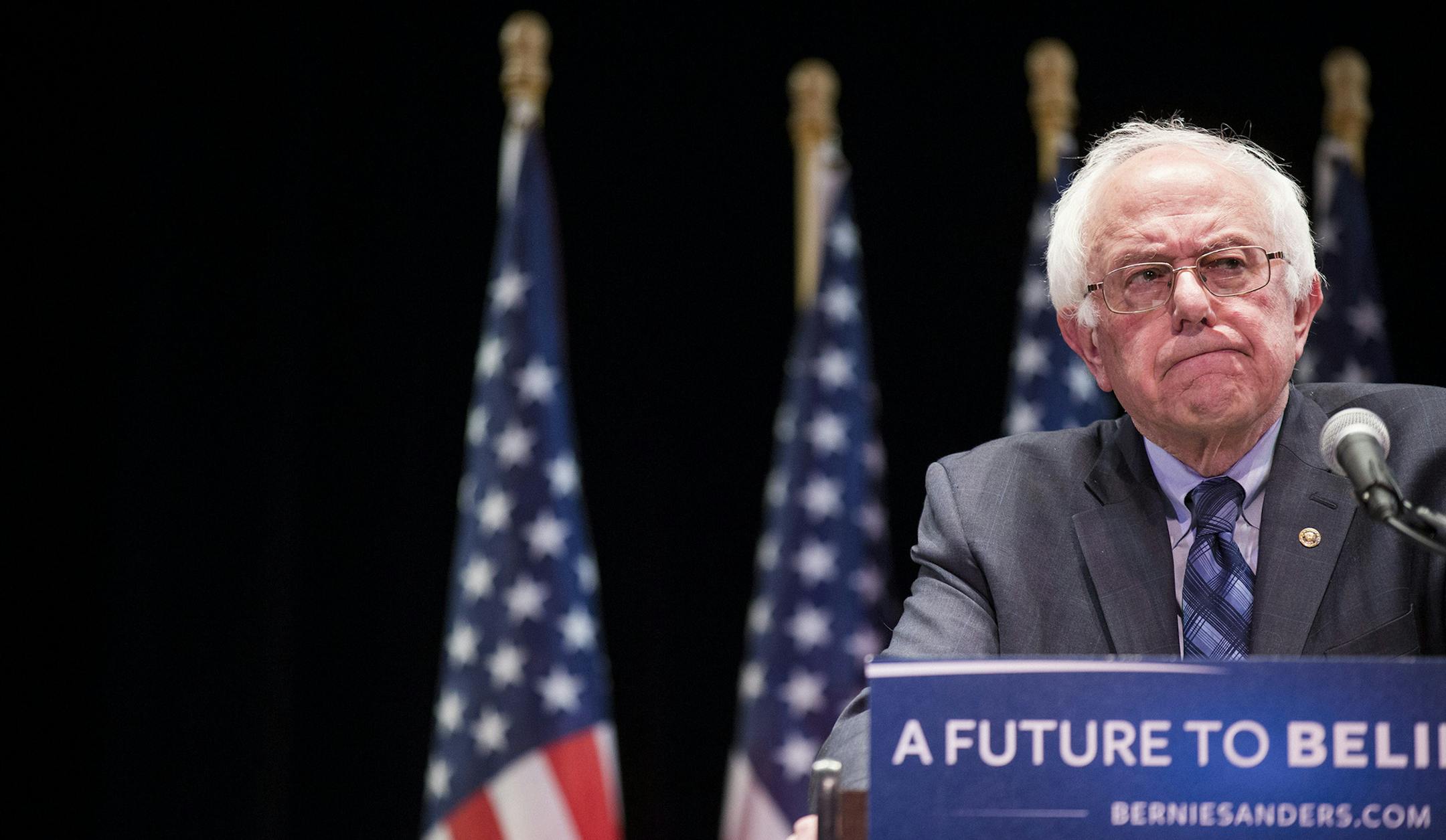 Democratic presidential hopeful Bernie Sanders speaks about Wall Street reform at the Town Hall theater in New York, Jan. 5, 2016. According to excerpts of his speech, Sanders as president would direct the Treasury Department to establish a list of “too big to fail” commercial banks, shadow banks and insurance companies, and would break them up during his first year in office. (Damon Winter/The New York Times) ORG XMIT: MIN2016011415564647