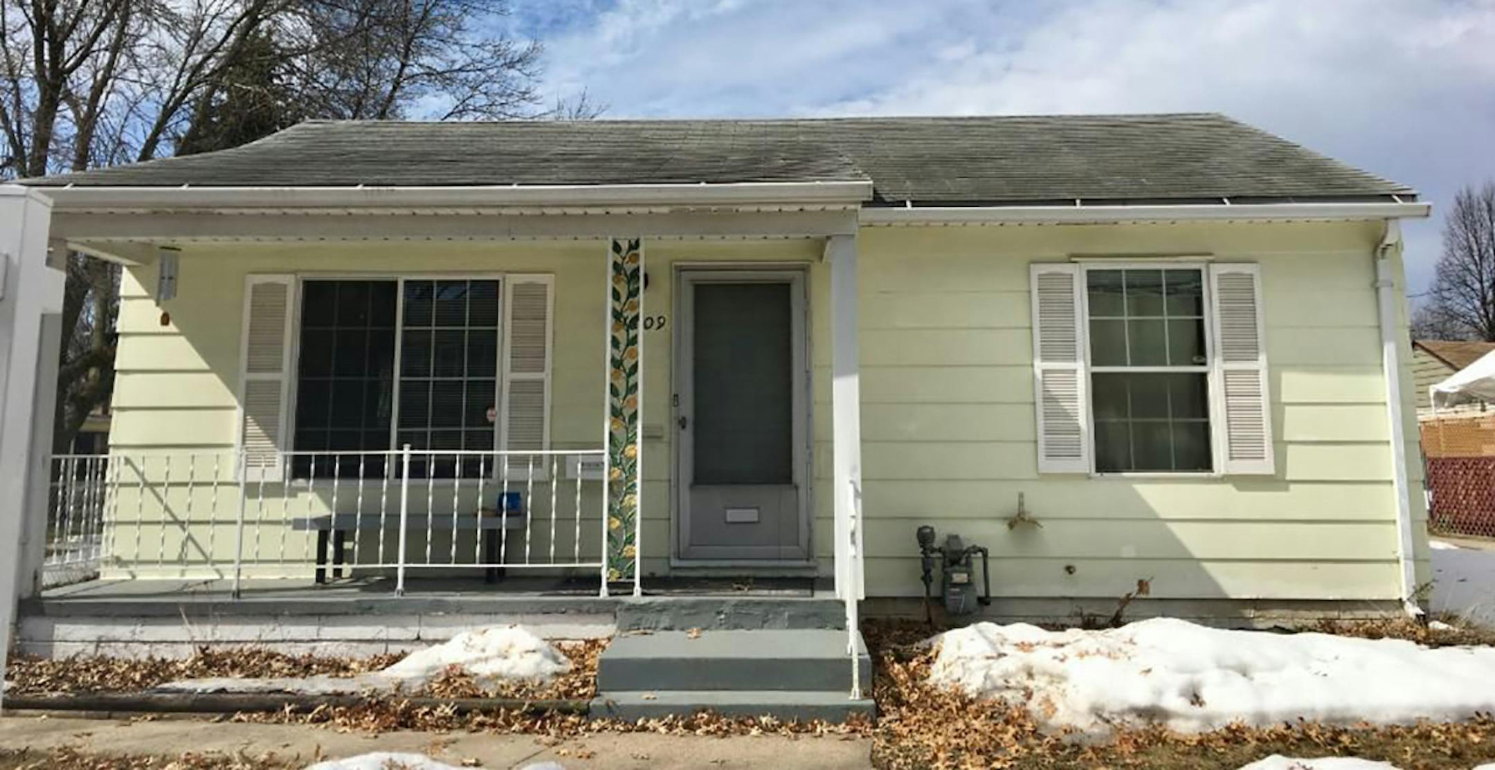 St. Paul
Built in 1948, this three-bedroom, two-bath house located in the North End neighborhood has 1,200 square feet and features an eat-in kitchen, lower level mother-in-law style apartment with second kitchen and three-car insulated garage with heat and a drain system. Listed by Chris Siverhus, Re/Max Synergy, 612-816-4067.