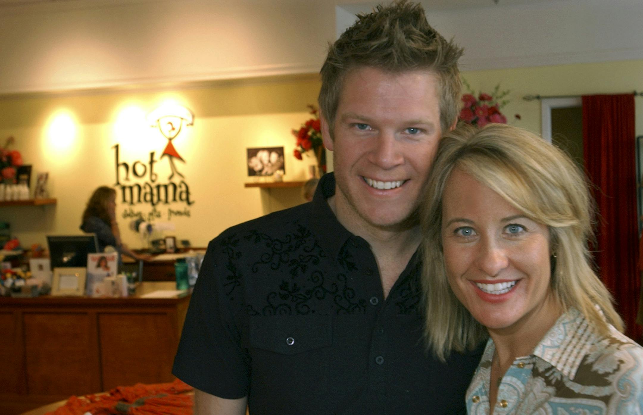 JOEY MCLEISTER ¬• jmcleister@startribune.com Edina,Mn.,Fri.,May 4, 2007--(Left to right) Mike and Megan Tamte own Hot Mama. They were in the Hot Mama in Edina. GENERAL INFORMATION: Hot Mama is a clothing store featuring a play area for kids so mom can shop. ORG XMIT: MIN2013062113081950