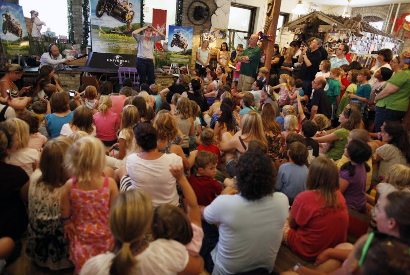 At the Wild Rumpus Bookstore, dozens of fans listened as Emma Thompson answered questions about her character Anna McPhee.