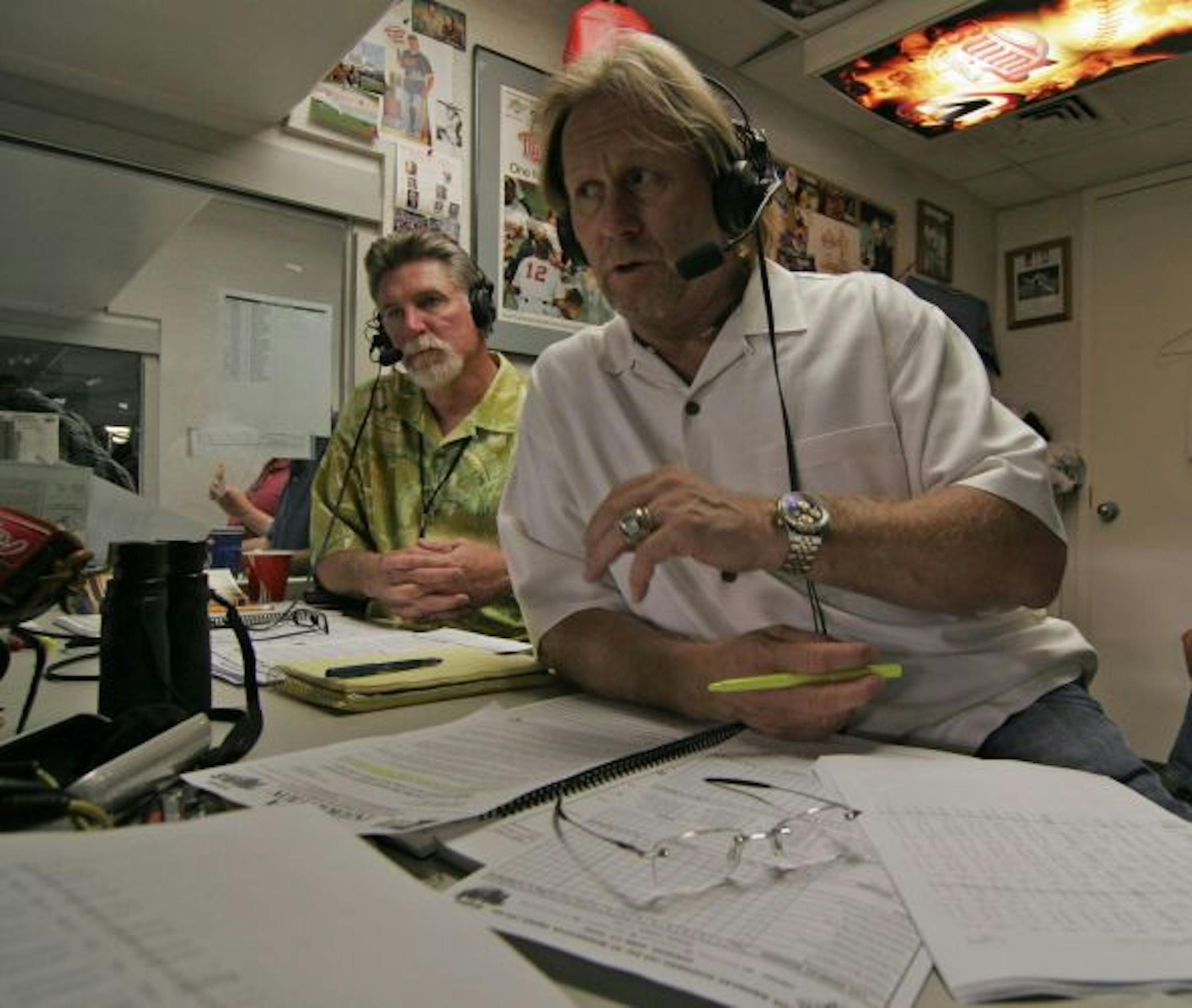 Dan Gladden and Jack Morris broadcast from the Metrodome in 2006.