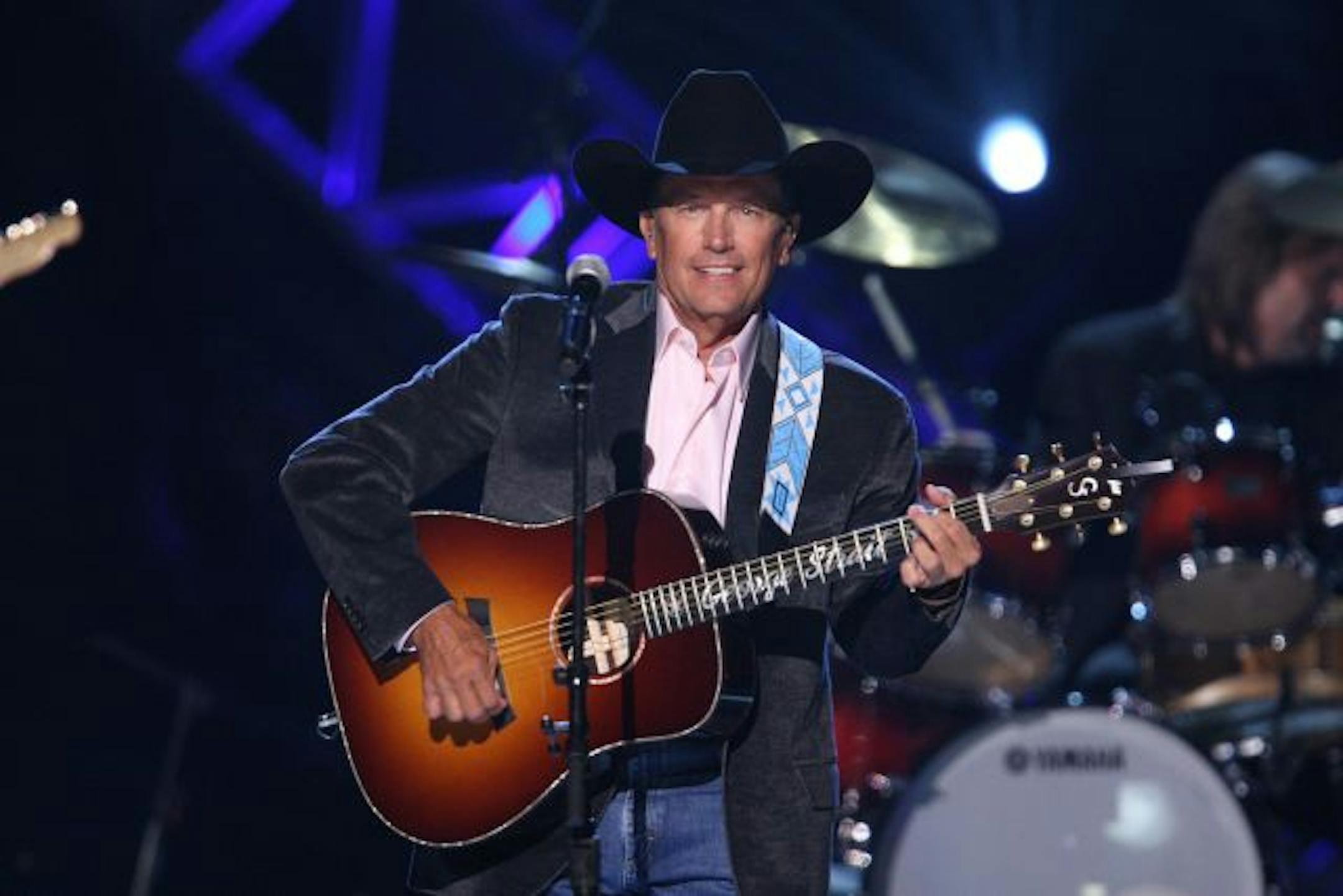 GEORGE STRAIT: ACM ARTIST OF THE DECADE ALL STAR CONCERT, a new special to be broadcast Wednesday, May 27 (8:00-10:00 PM, ET/PT) on the CBS Television Network. The special pays tribute to "The King of Country," George Strait, and his legendary 25-year career. It taped at the MGM Grand Garden Arena in Las Vegas on Monday, April 6. Photo: Monty Brinton/CBS �2009 CBS Broadcasting Inc. All Rights Reserved.