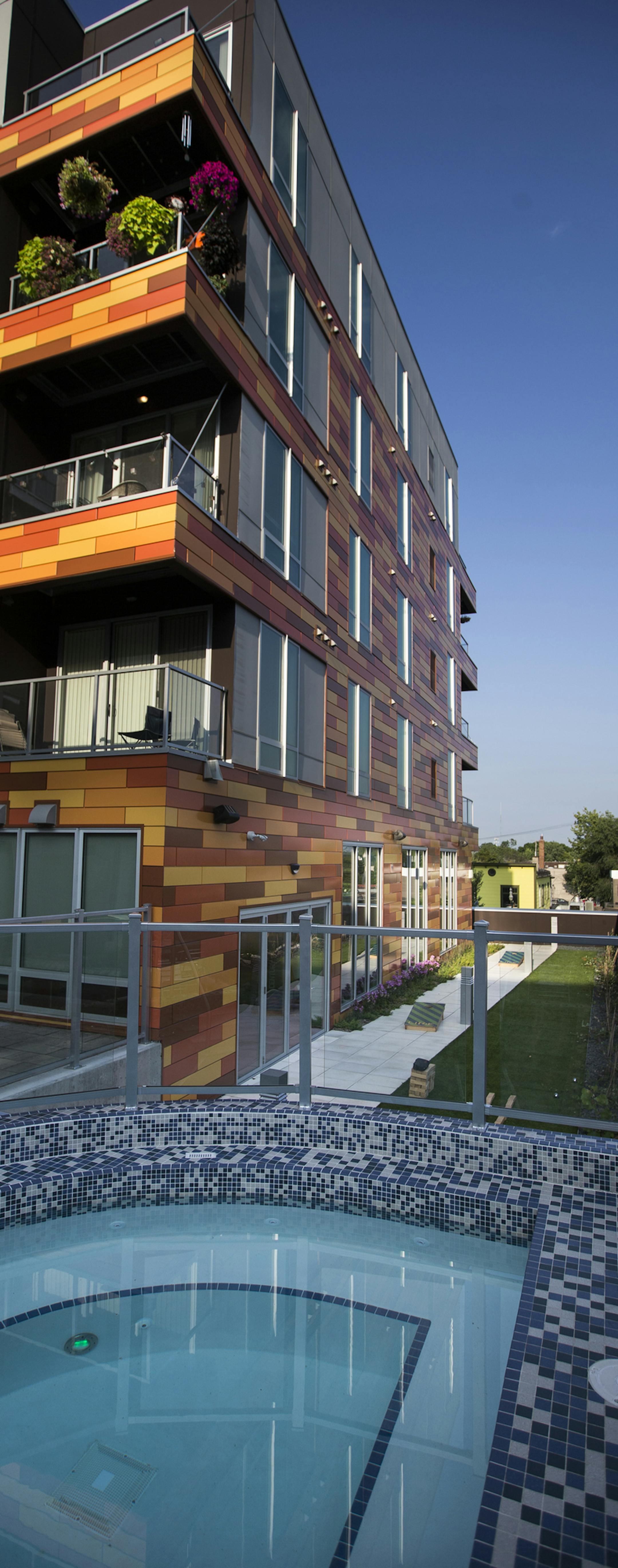 The rise of luxury apartments is transforming uptown Minneapolis as never before. The rooftop pool area at Lime photographed on Thursday, August 21, 2014 in Minneapolis, Minn. ] RENEE JONES SCHNEIDER &#x2022; reneejones@startribune.com