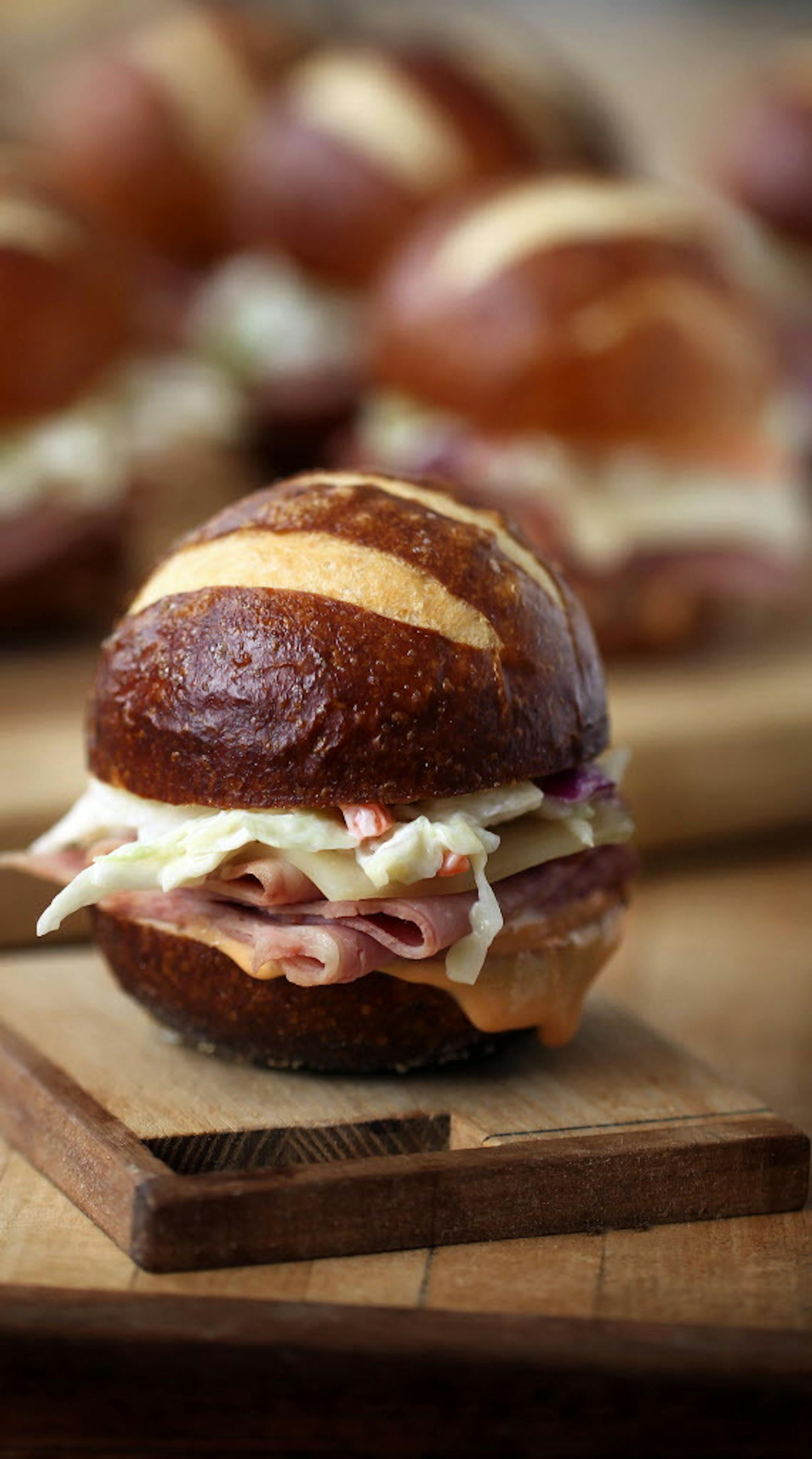 Pretzel Bread illustrations for taste cover and inside How to make the bread. ] TOM WALLACE &#x201a;&#xc4;&#xa2; twallace@startribune.com _ Assignments #20028427A_ April 11, 2013_ SLUG: bakingcentral041813 EXTRA INFORMATION: KIM ODE HAS DETAILS TO COME