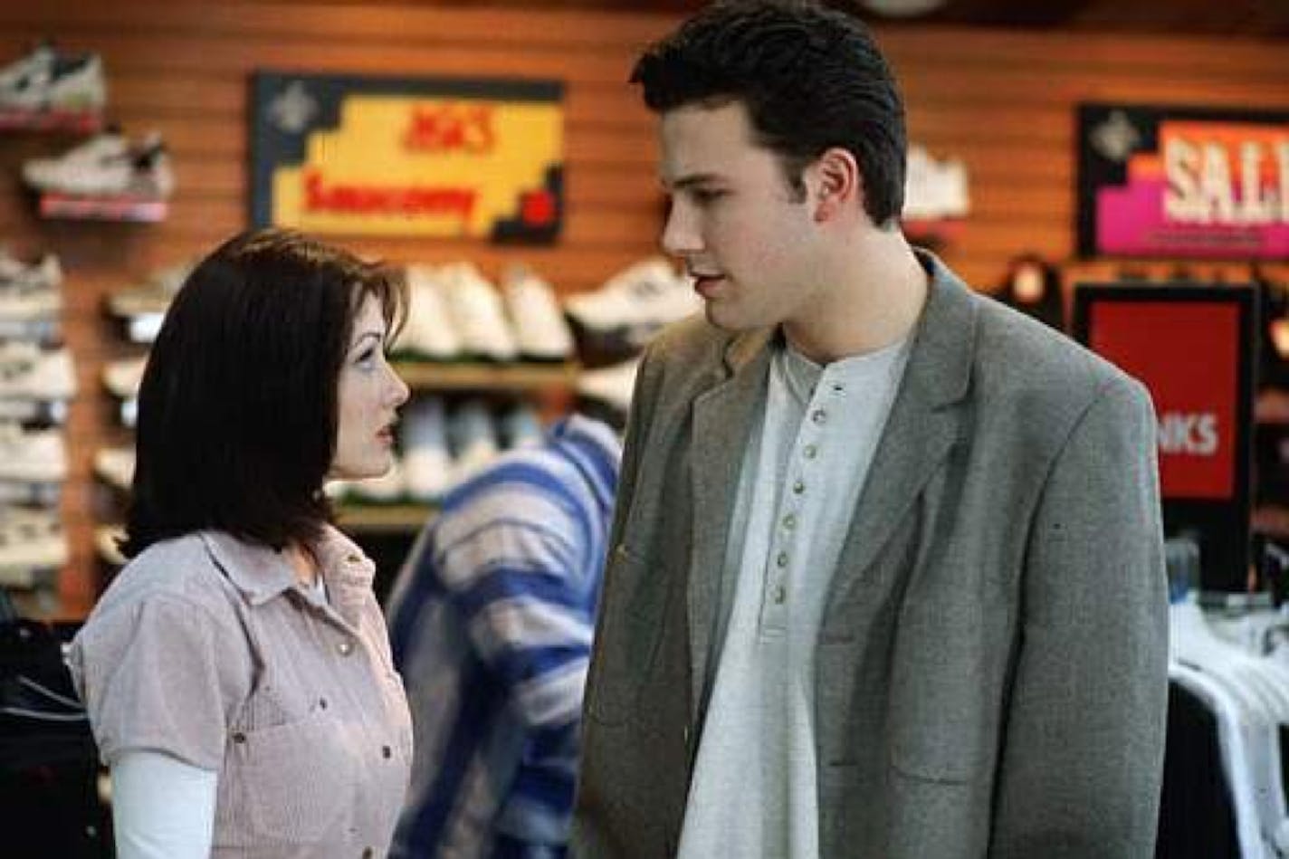 Ben Affleck with Shannen Doherty in "Mall Rats," filmed at Eden Prairie Shopping Center.