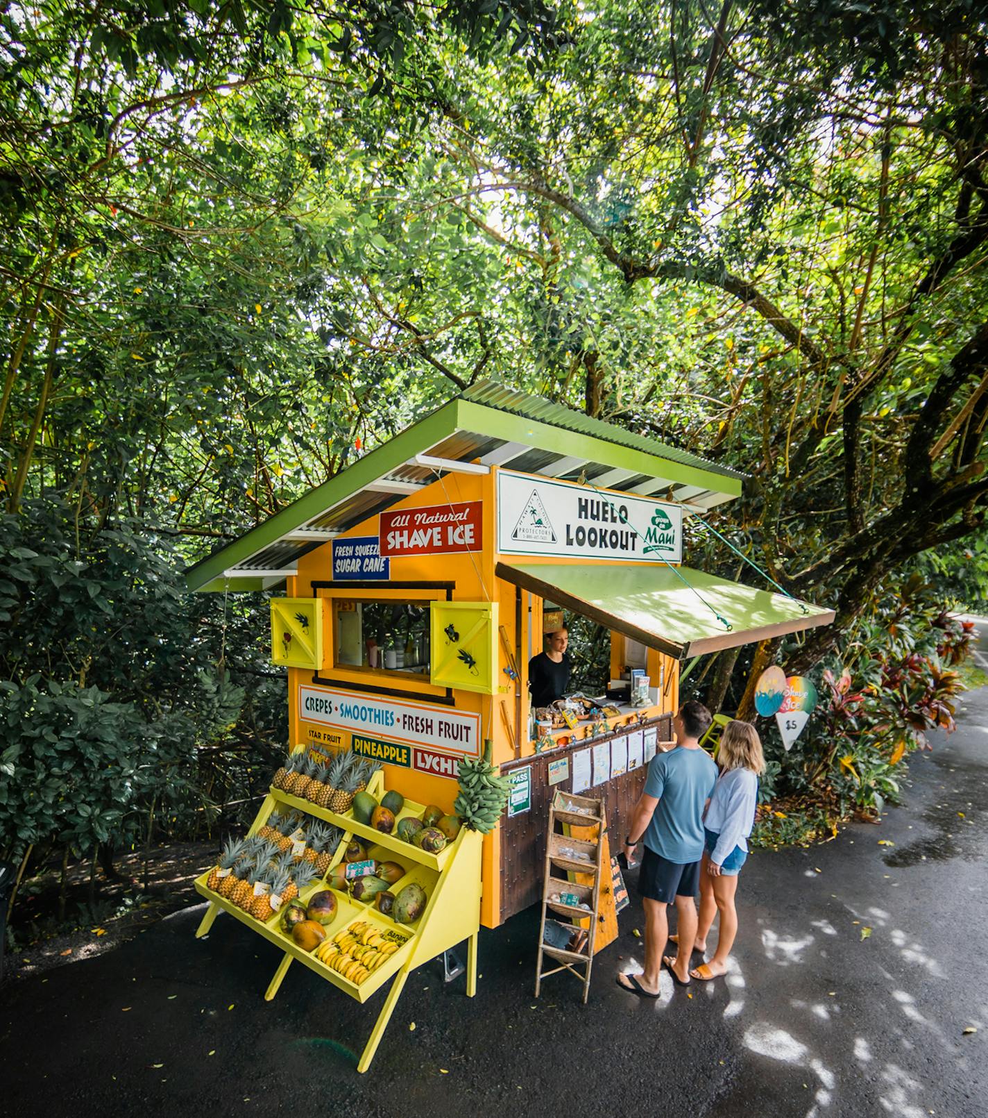 Small fruit stands like this one appear wherever there is a bit of space on the tight Hana Highway, on Maui. Photo by Tommy Lundberg, Hawaii Tourism Authority