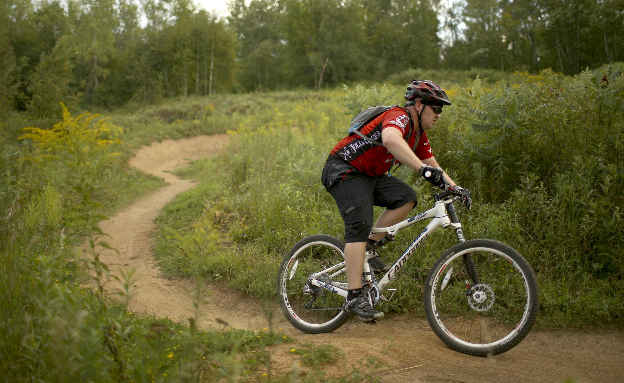 Residents of the tax-averse southern counties have been flocking to parks in Hennepin and Ramsey counties for years as the parks in their back yards struggle to attract visitors. Even as both Scott and Dakota counties acknowledge the attendance slump, and say they are doing more to pull their own recreational weight, a new data set shows the pattern persists. Dakota County residents alone make more than a million visits a year to other peoples' parks while the county boasts of its rock bottom ta