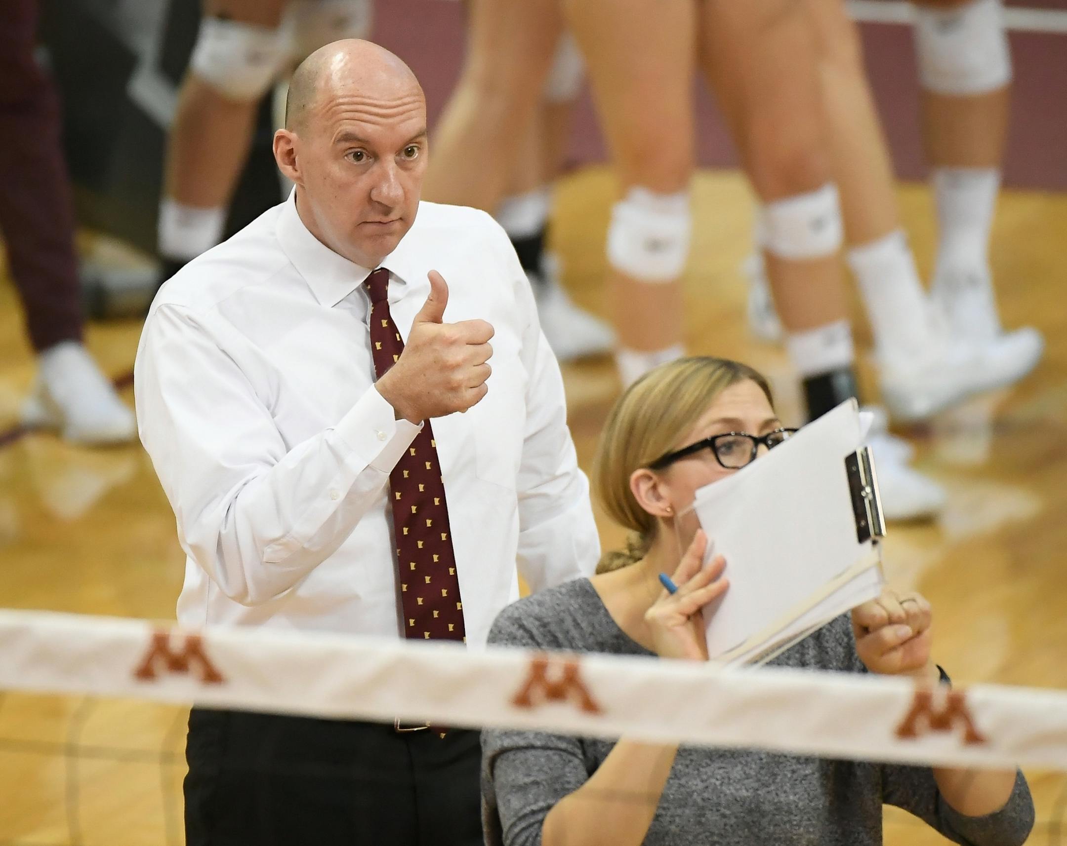 Minnesota head coach Hugh McCutcheon
