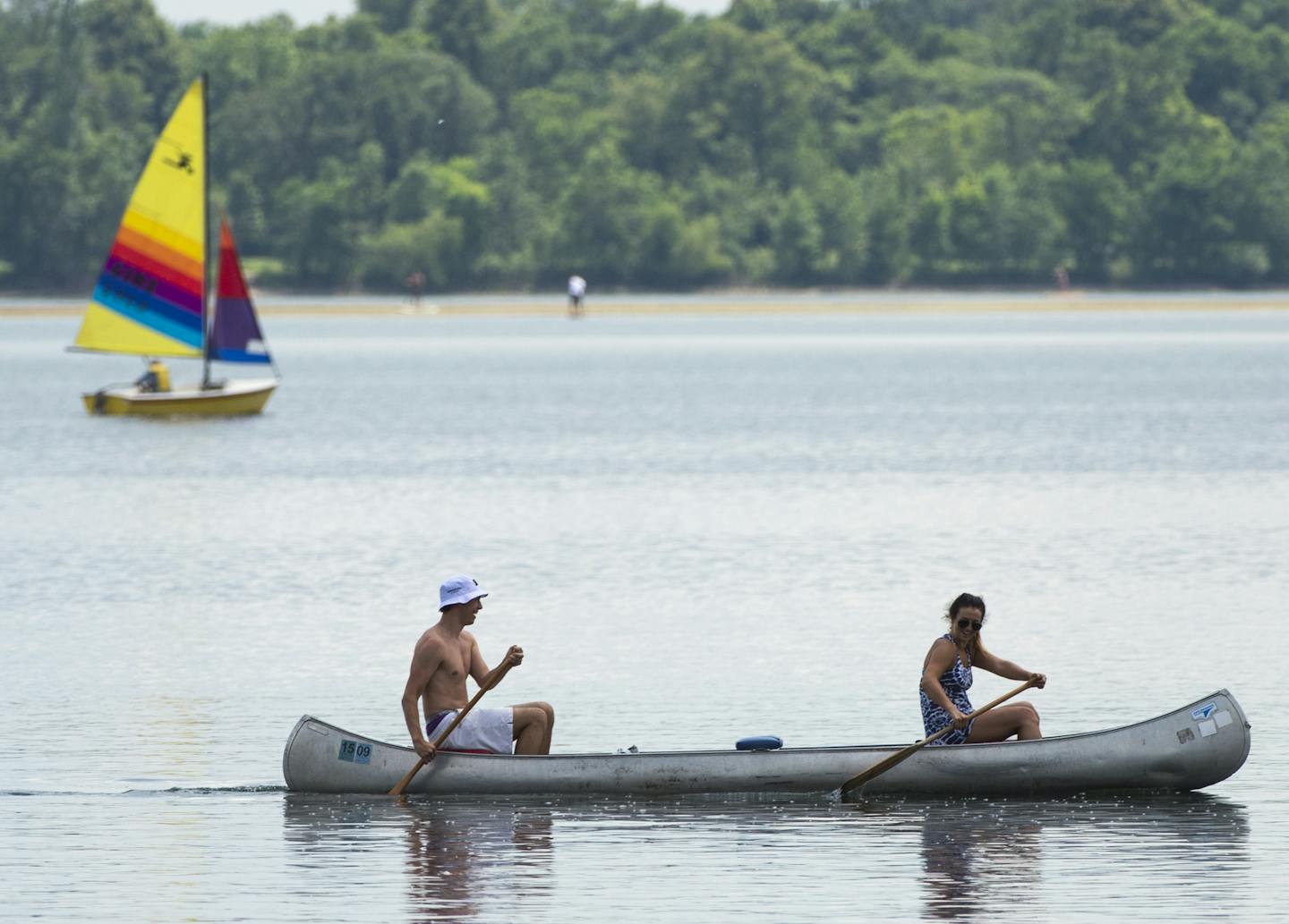 Rowers made their way toward the middle of Lake Calhoun on Friday afternoon. ] Aaron Lavinsky &#x2022; aaron.lavinsky@startribune.com Standalone photos from Lake Calhoun taken Friday, June 26, 2015. ORG XMIT: MIN1506261445111780 ORG XMIT: MIN1509252008567527