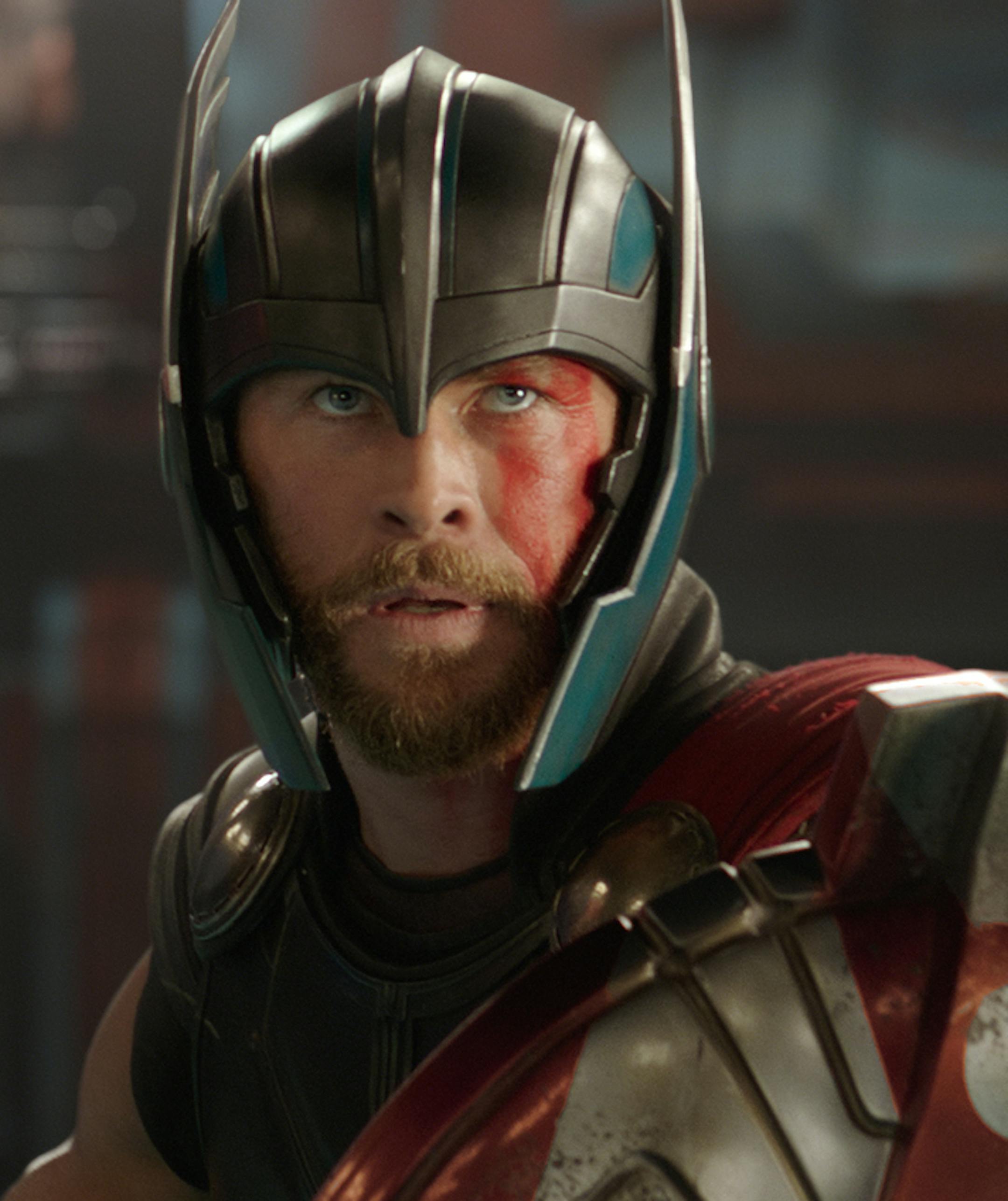 Marvel Studios' THOR: RAGNAROK..Thor (Chris Hemsworth)..Ph: Film Frame..&#xa9;Marvel Studios 2017