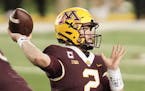 Minnesota Gophers quarterback Tanner Morgan (2) threw an incomplete pass in the fourth quarter. ] Mark Vancleave Ð The Minnesota Gophers played the I