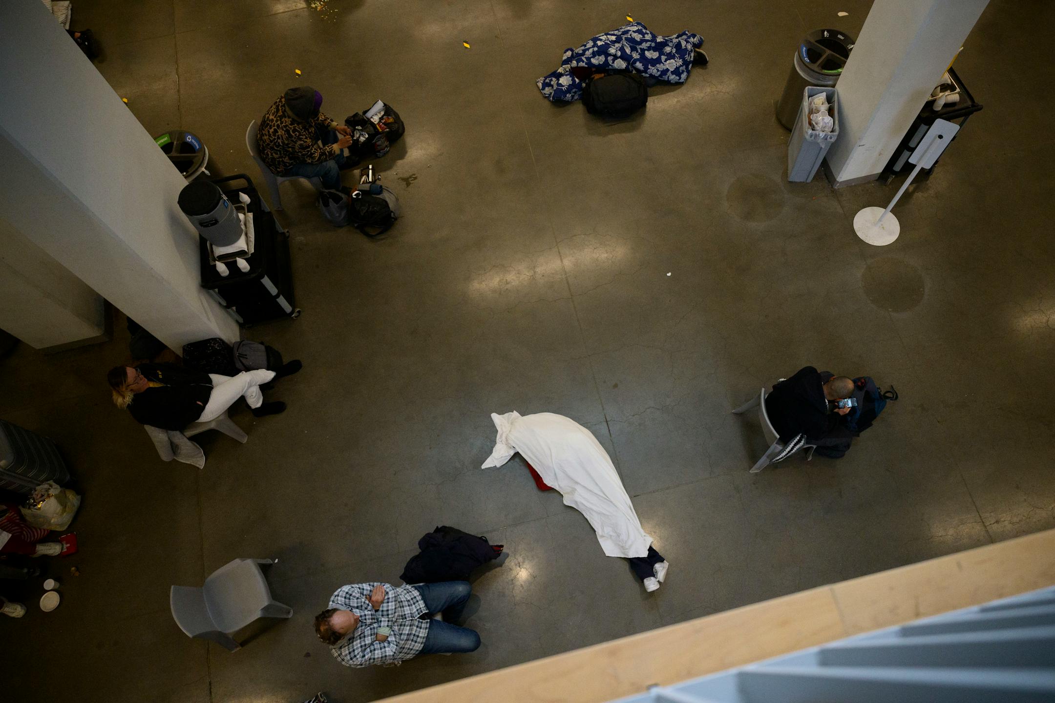 People seek shelter to wait out the cold.