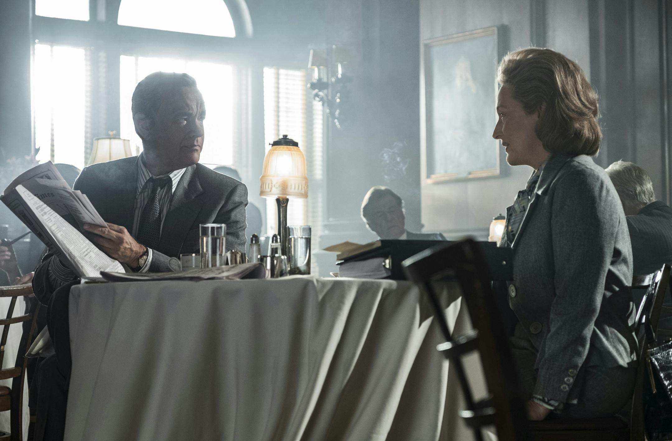 In this image released by 20th Century Fox, Tom Hanks portrays Ben Bradlee, left, and Meryl Streep portrays Katharine Graham in a scene from "The Post." (Niko Tavernise/20th Century Fox via AP)
