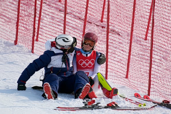Neal: Shiffrin comes down to earth, takes on Olympic skiing struggles