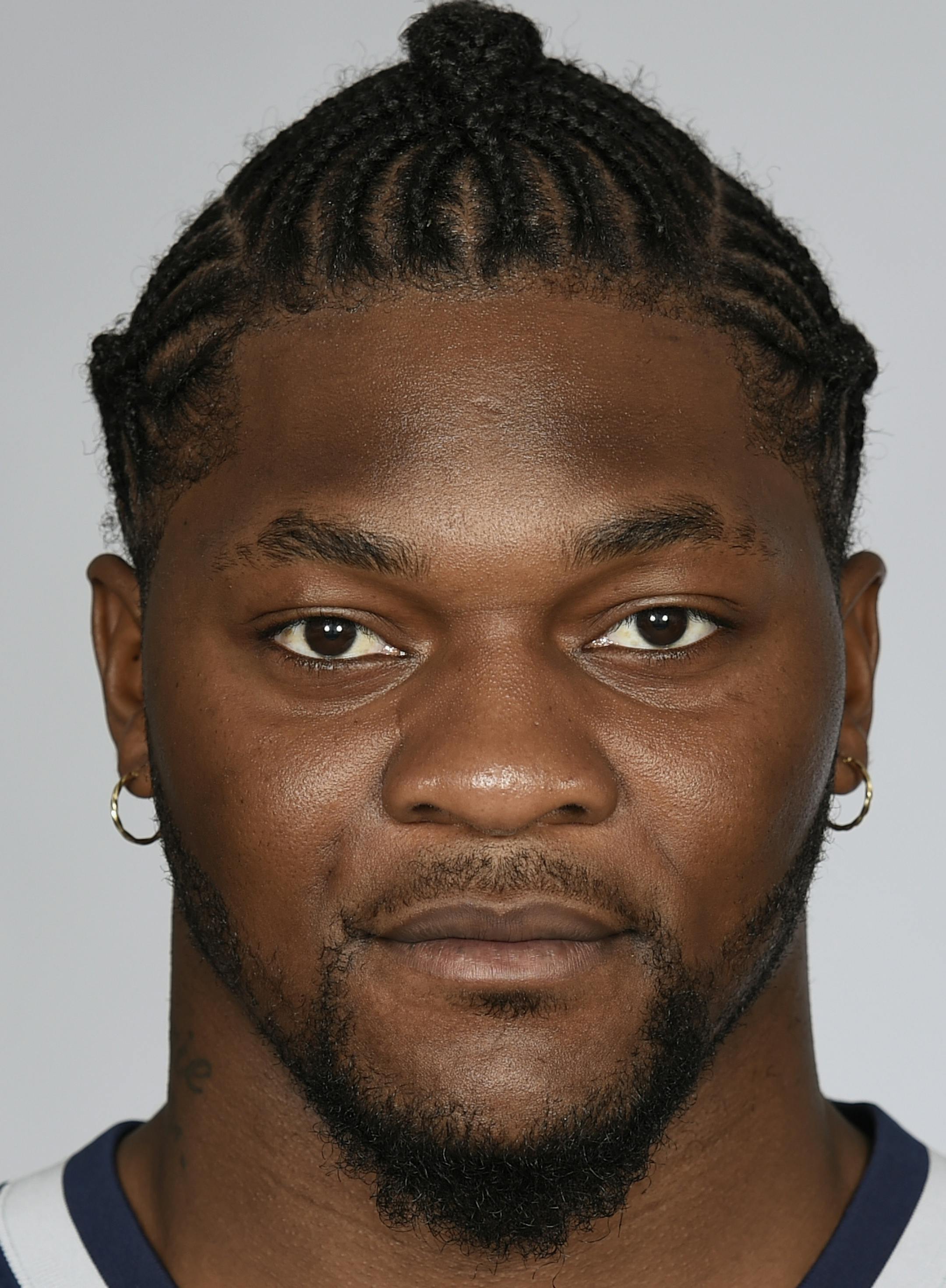 FILE - This is a 2016 file photo showing Jamie Collins of the New England Patriots NFL football team. The Cleveland Browns have acquired linebacker Jamie Collins from New England, a person with knowledge of the trade tells The Associated Press.
The person spoke on condition of anonymity Monday, Oct. 31, 2016, because the deal has not officially been announced. Tuesday is the NFL's trade deadline. (AP Photo/File)
