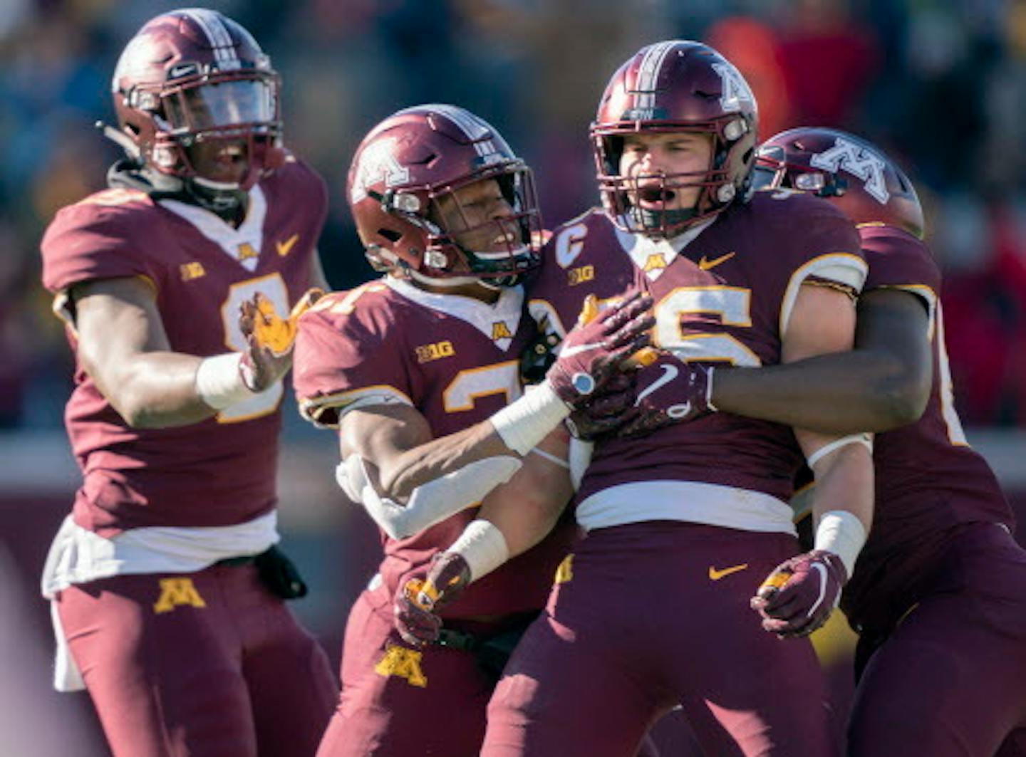 Minnesota's linebacker Blake Cashman celebrated after he sacked Northwestern's quarterback Clayton Thorson during the second quarter as Minnesota took on Northwestern at TCF Stadium, Saturday, November 17, 2018 in Minneapolis, MN.   ]  ELIZABETH FLORES ' liz.flores@startribune.com