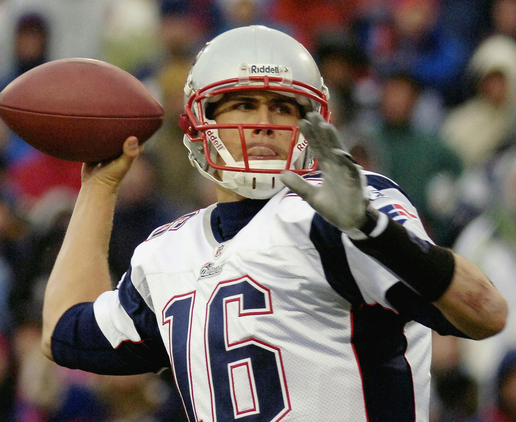 ** FILE ** This is a Dec. 28, 2008 file photo showing New England Patriots quarterback Matt Cassel throwing a pass during an NFL football game against the Buffalo Bills at Ralph Wilson Stadium in Orchard Park, N.Y. The New England Patriots plan to put the franchise tag on quarterback Matt Cassel, according to a published report. Cassel's future hinges heavily on Tom Brady's recovery from a season-ending knee injury in the first game this season. (AP Photo/Don Heupel, File) ORG XMIT: NY173