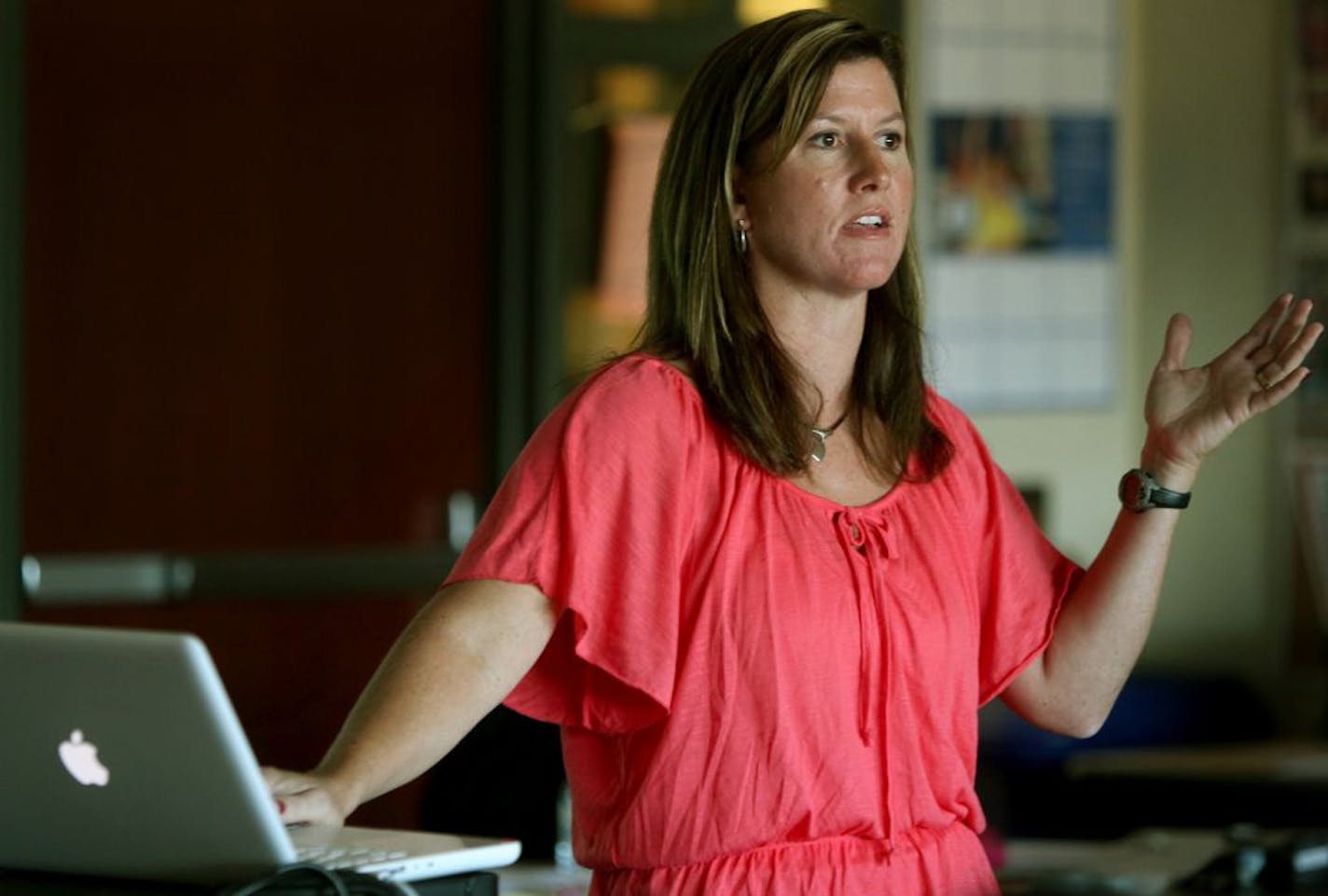 Lisa Rasmussen led her Hybrid Health Class at Lakeville South High School, Tuesday, September 18, 2012. Lakeville school district is experimenting this year with hybrid or flipped classrooms where students do the course work at home and the homework at school. (ELIZABETH FLORES/STAR TRIBUNE) ELIZABETH FLORES � eflores@startribune.com