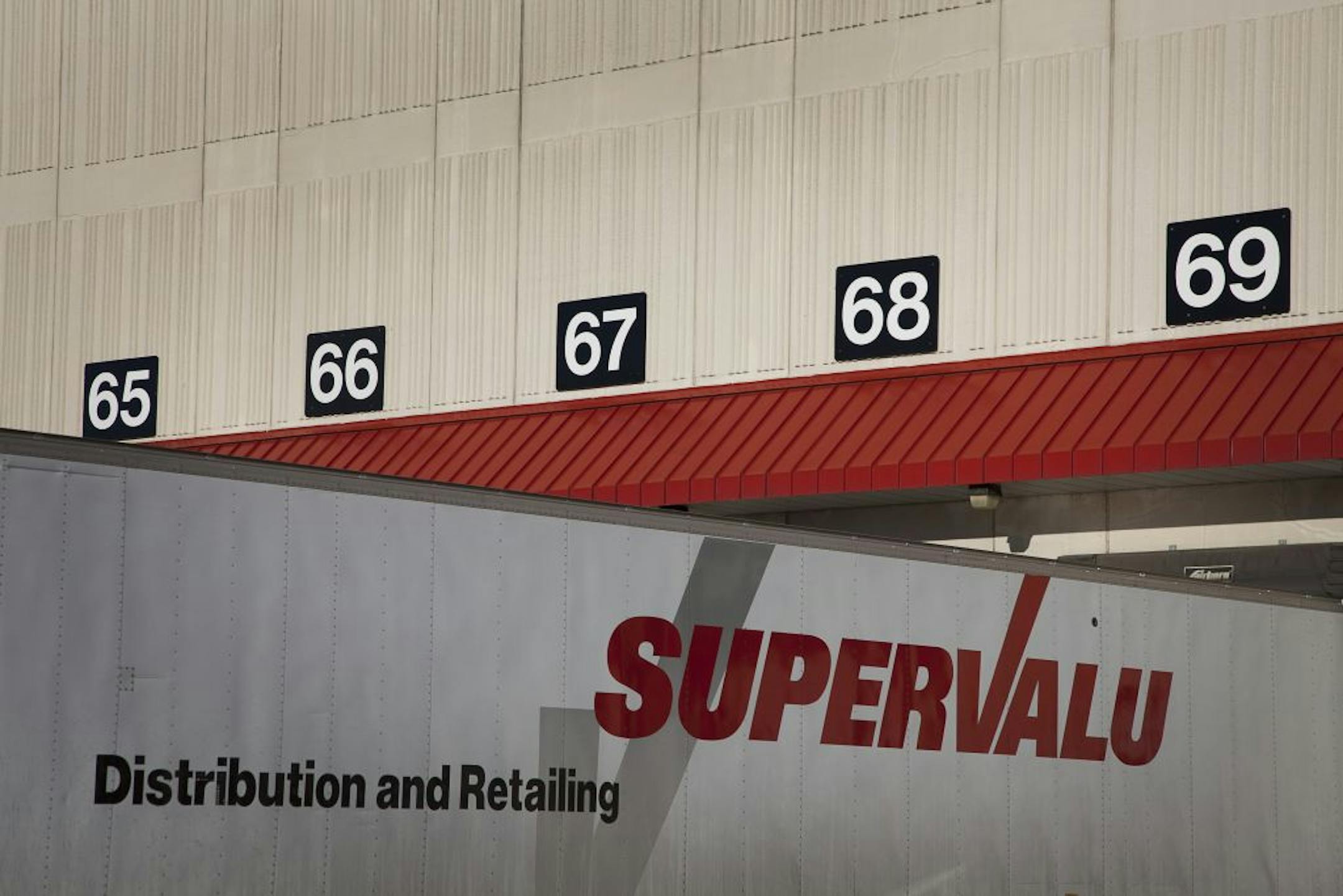 The Supervalu Inc. logo is displayed on a truck at a distribution center in Hopkins, Minn.