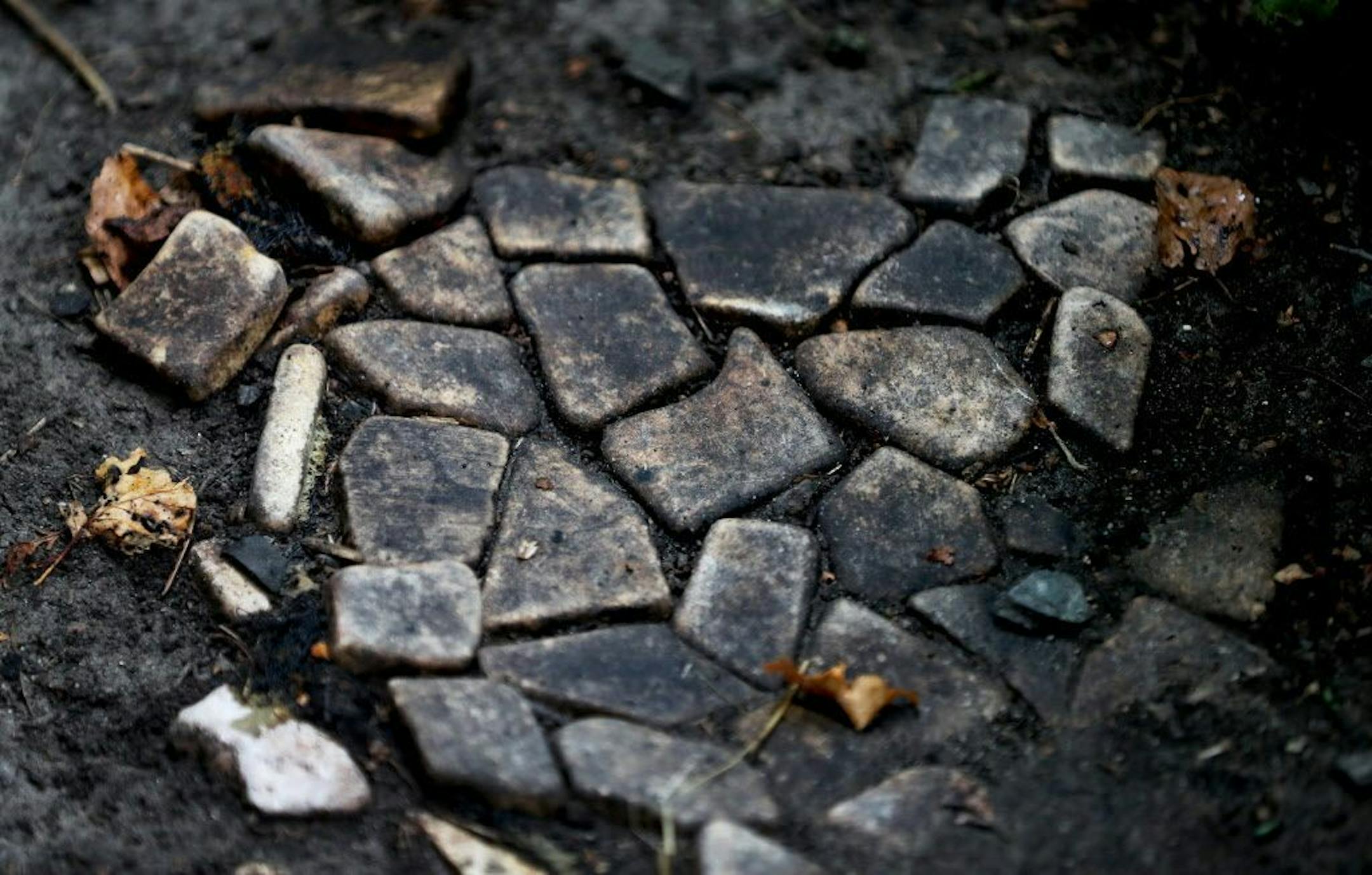 Recycled bath tiles in the garden.