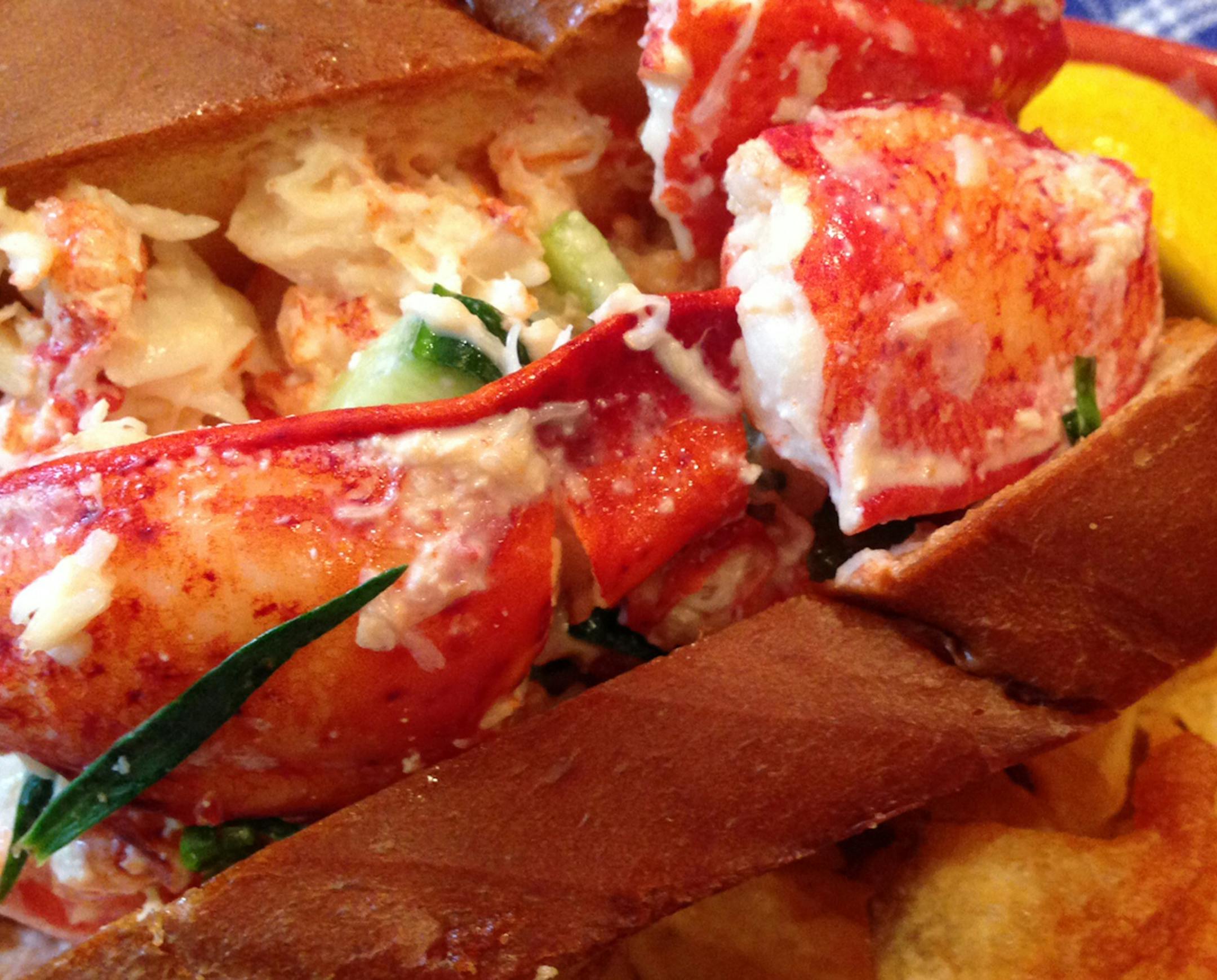 2014 State Fair new foods ; Caribbean-Style Lobster Roll Chilled lobster salad tossed in a citrus chipotle mayo seasoned with Caribbean flavors ‚Äî including cayenne pepper, allspice and nutmeg ‚Äî served on a soft buttered and grilled roll. Find it at Caf√© Caribe located on Carnes Ave. near Chambers St. ORG XMIT: MIN1406251710114210