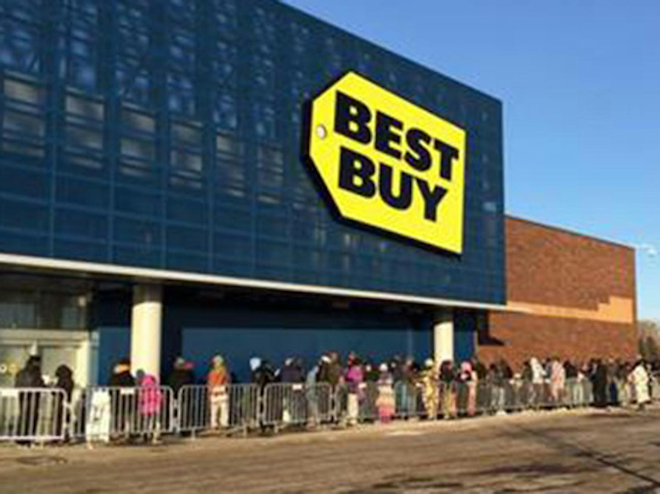 A line waited for the opening of Best Buy in Roseville on Thursday afternoon.