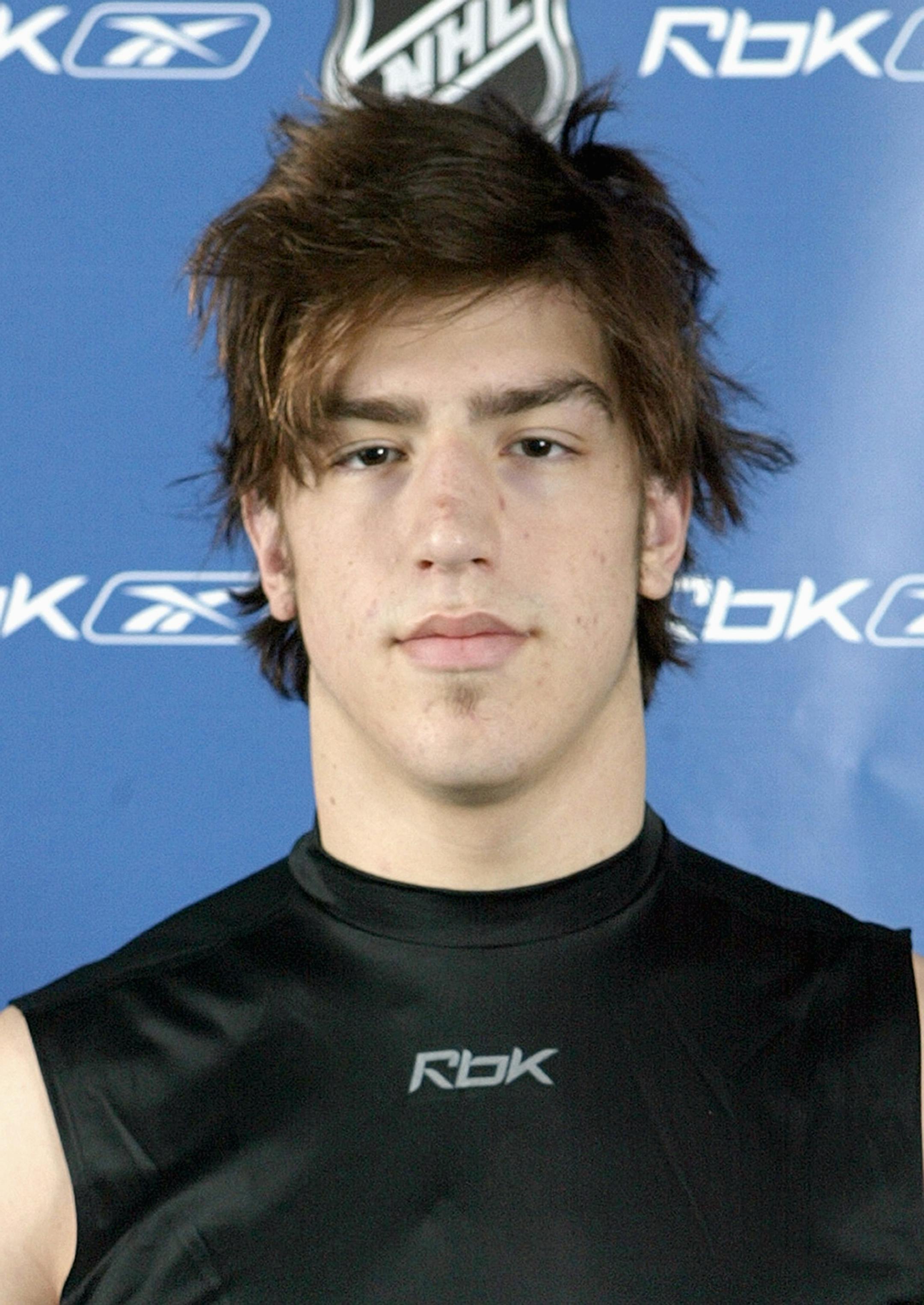 TORONTO, CAN - JUNE 2: Peter Mueller poses for a portrait during the 2006 NHL Combine held at the Park Plazza Hotel in Toronto, Ontario, Canada. (Photo By Dave Sandford/Getty Images) *** Local Caption *** Peter Mueller