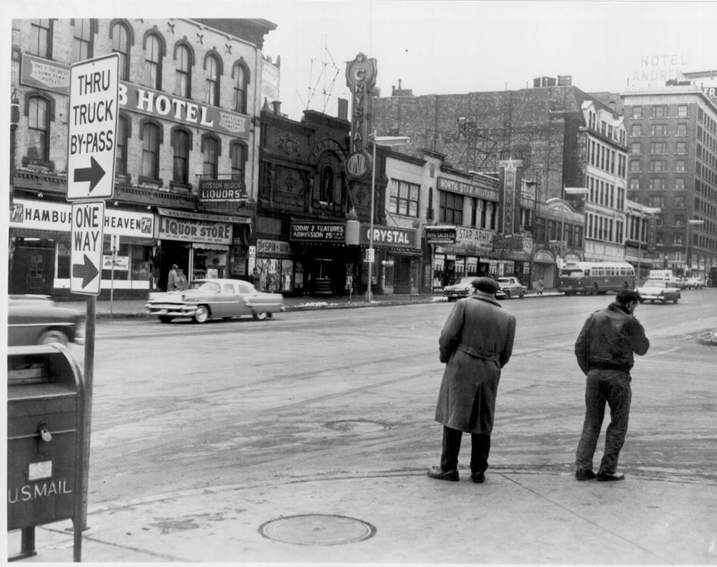 This photo of Hennepin and Third Street South in the 1950s show "Hamburger Heaven," a greasy spoon that replaced a 1930s gay bar called the Onyx. The Onyx is the earliest recorded gay bar in Minneapolis. It comes from the Hennepin County Library's Tumblr.