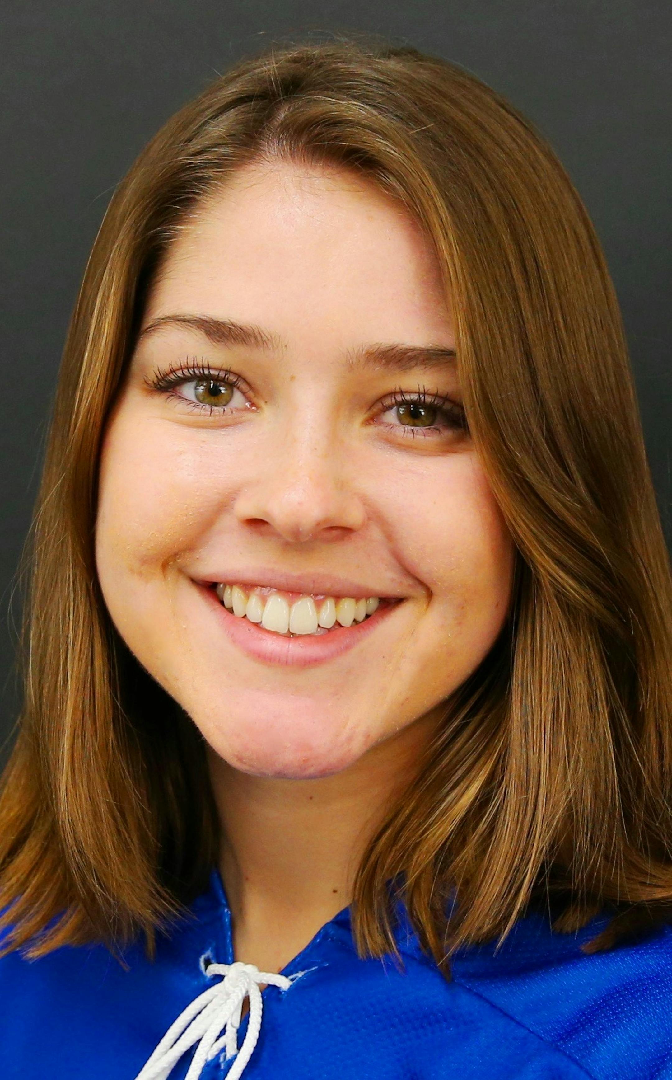 Lucy Burton, Blake hockey, 2016-17