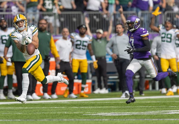 Rookie receiver Christian Watson dropped a deep pass early in the Packers’ Week 1 loss to the Vikings. 