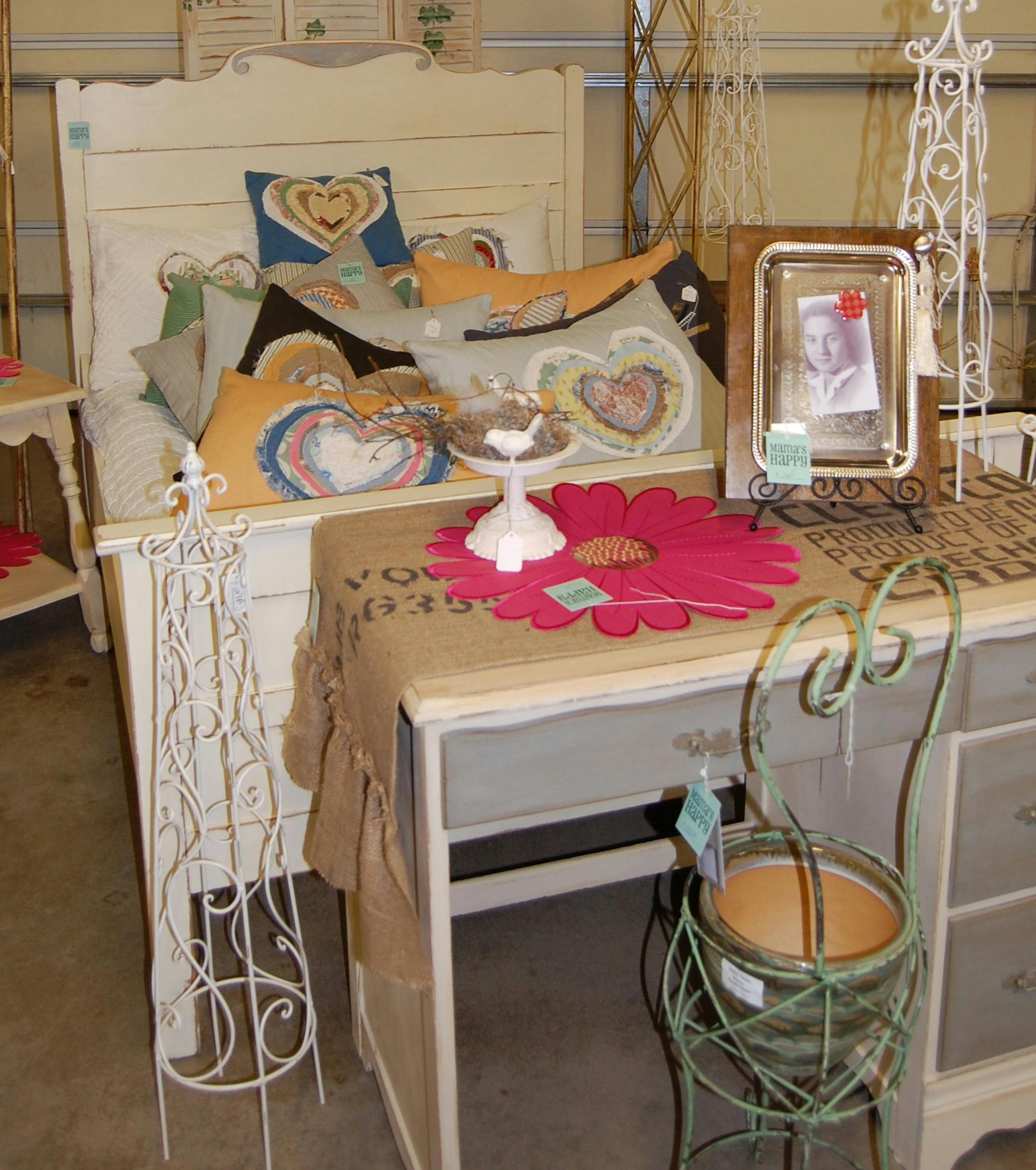 Cottage chic furniture at the Arboretum's SummerHouse