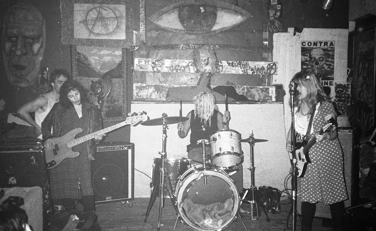 Babes in Toyland playing a warehouse party in 1989.