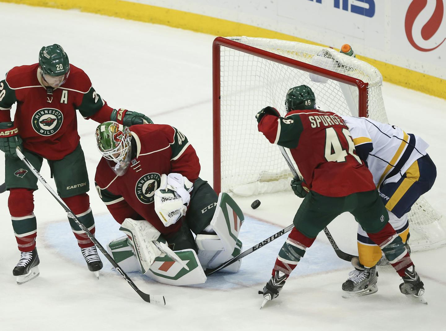 Predators center Cody Hodgson (11) scored the game winner when he backhanded the puck into the goal after Wild goalie Devan Dubnyk (40) was sure that he had it safely covered in his pads in the third period Thursday night. ] JEFF WHEELER &#xef; jeff.wheeler@startribune.com The Minnesota Wild lost 3-2 to the Nashville Predators in an NHL hockey game Thursday night, November 5, 2015 at Xcel Energy Center in St. Paul.