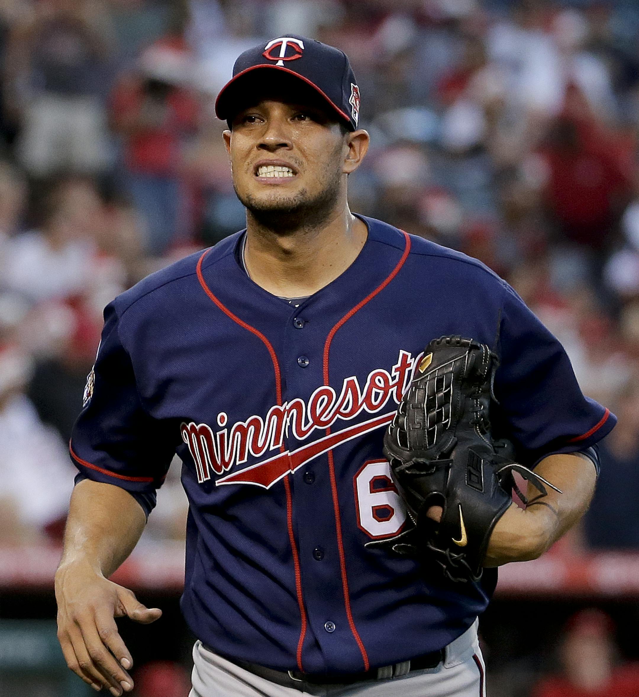 Twins pitcher Yohan Pino